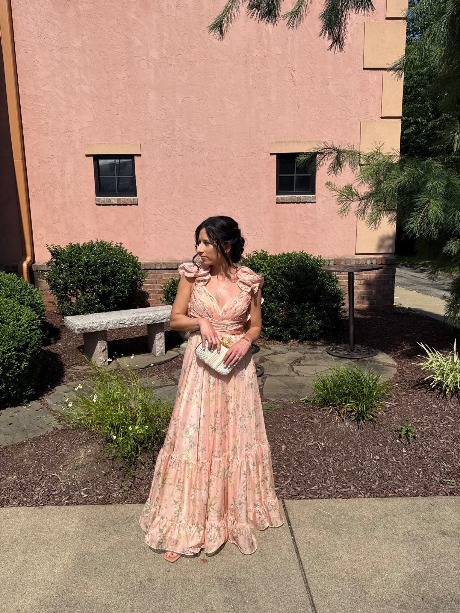 Ami la mia famiglia italiana! 

Loved wearing this wedding guest dress! It was perfect for this Italian inspired venue ❤️🇮🇹 🤌🏽



#LTKStyleTip #LTKSeasonal #LTKWedding