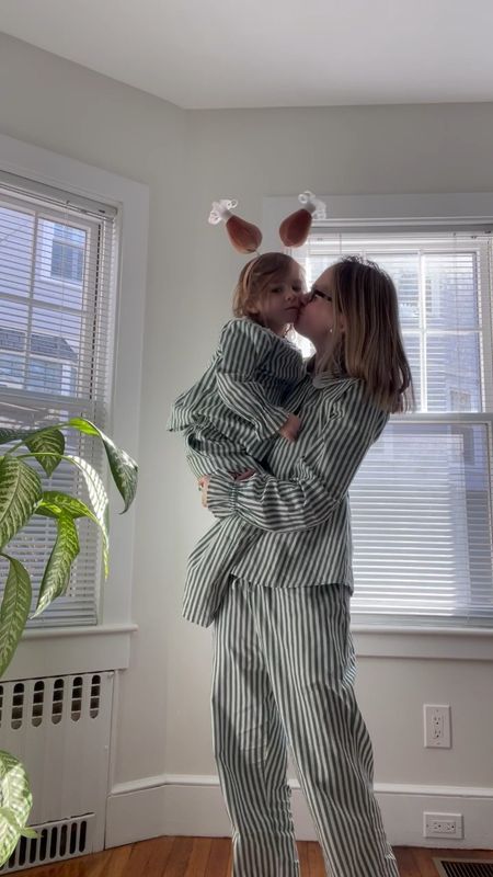 matching family jammies// mommy and me christmas pjs // striped green pajamas 

#LTKfamily #LTKkids #LTKHoliday