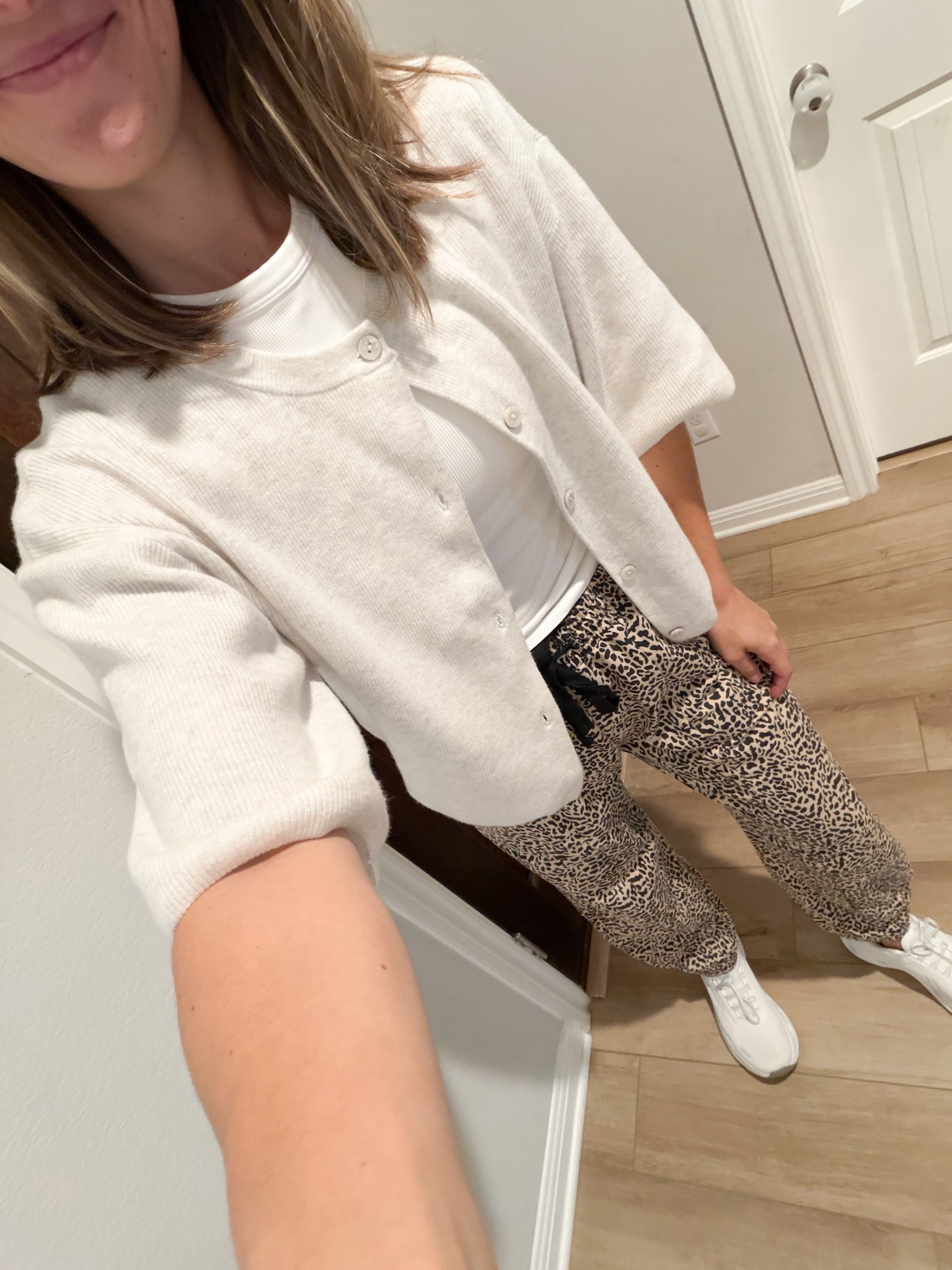 even if these pants aren’t for you I cannot recommend this tank enough! 
-
everyday mama style, leopard print pants, cheetah print pants 

#LTKgrwm #LTKootd