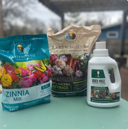 The Earth Science trio! My favorite bulk bag of zinnia seeds, earthworm castings and Udder Magic plant food!


#LTKfindsunder100 #LTKfindsunder50