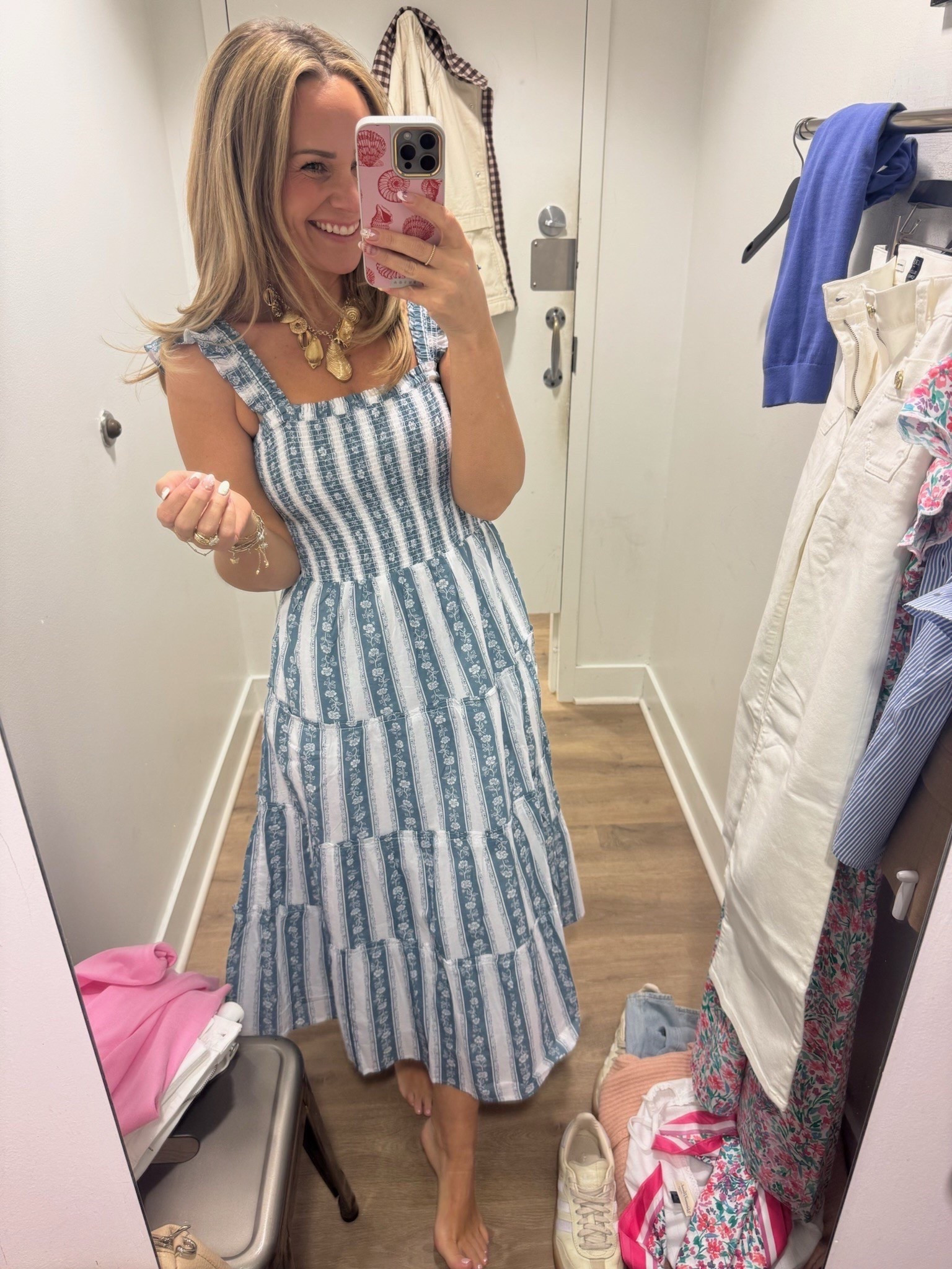 50% off J. Crew Factory dress🌷🙌🏼

j. crew factory, sale, sale alert, sale finds, dress, spring style, coastal granddaughter aesthetic, coastal grandma aesthetic, petite fashion, Claire Tammaro 

#LTKFindsUnder50 #LTKStyleTip #LTKSaleAlert