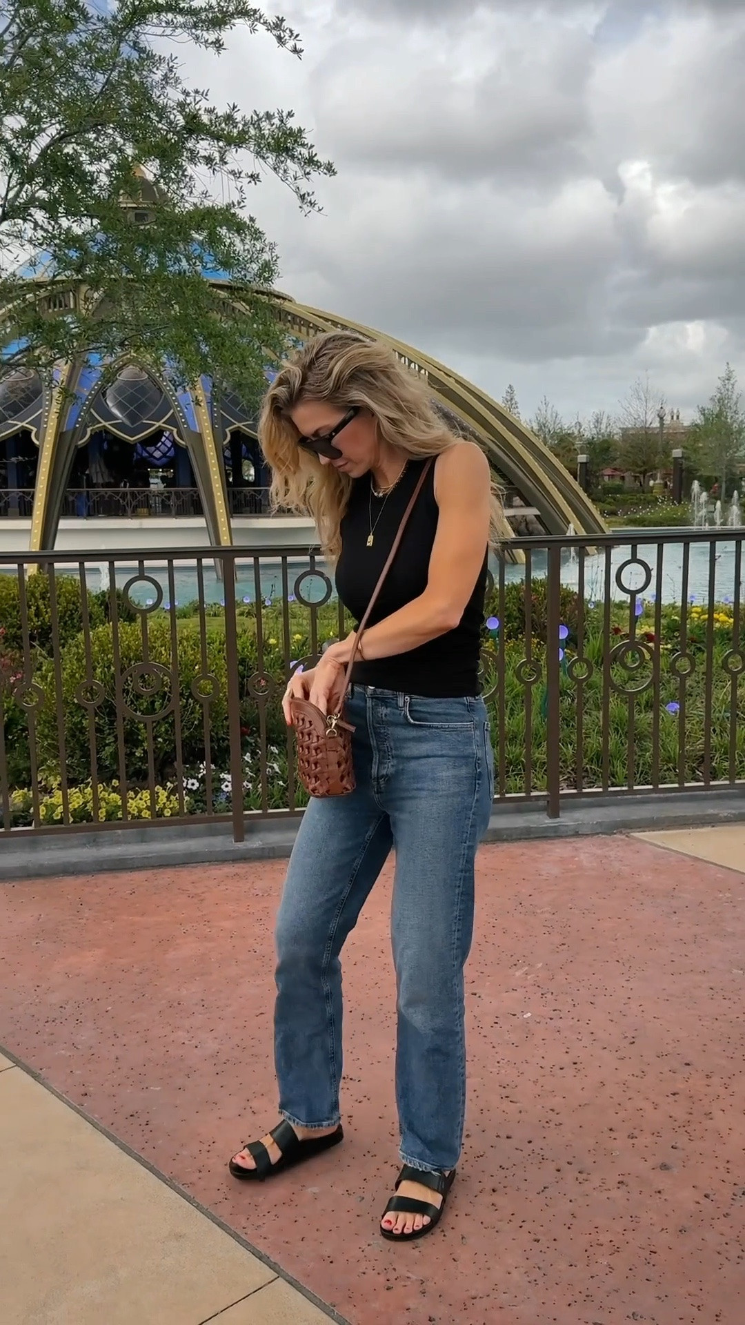 What I wore to Epic Universe. 

Tank: TTS, wearing S
Jeans: TTS, wearing 25
Sandals: TTS, soooo comfy for walking everywhere! 

#LTKootd #LTKgrwm #LTKdayinmylife