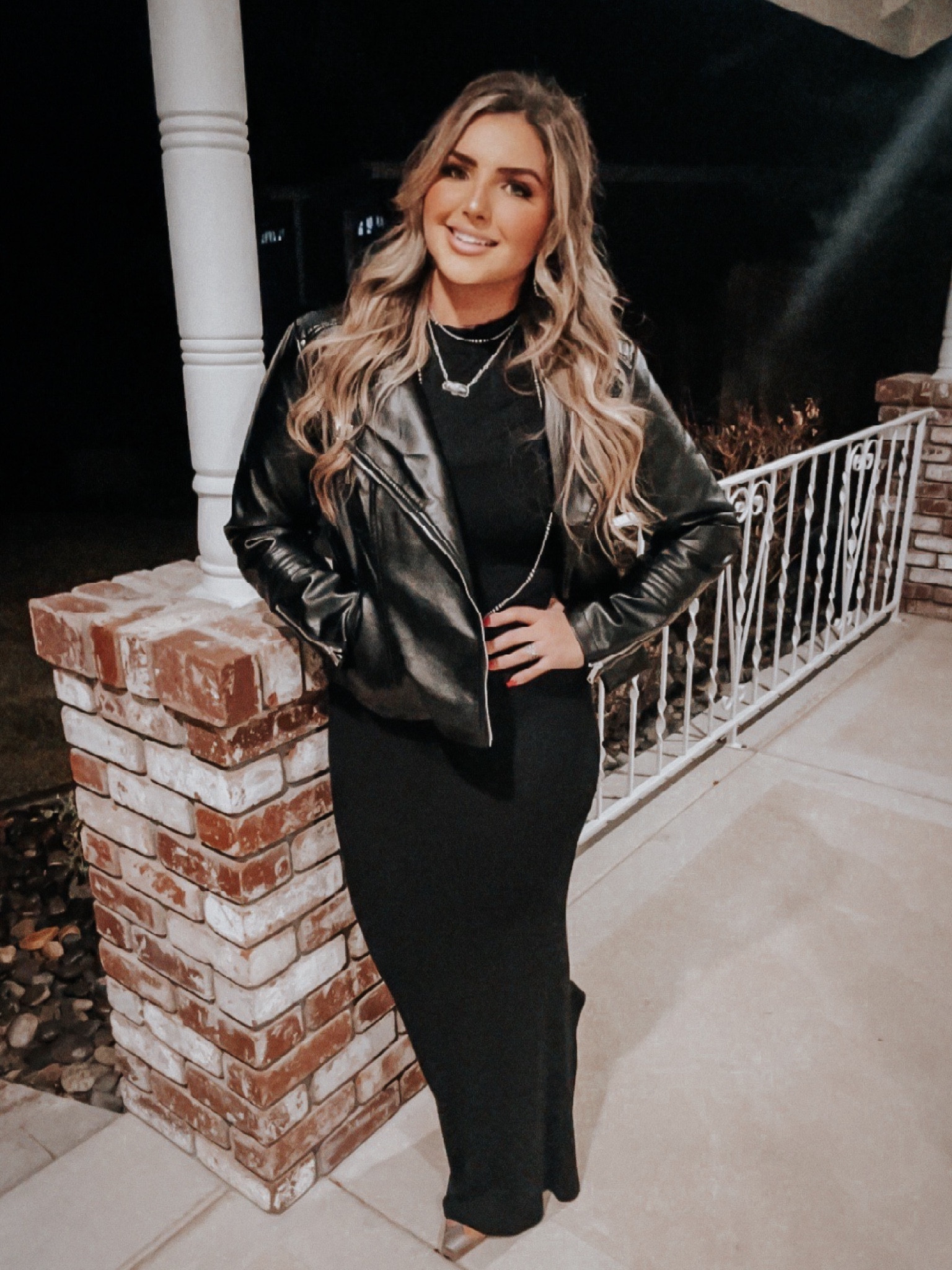 Friendsgiving Outfit ✨

#LTKmidsize #LTKstyletip #LTKHoliday