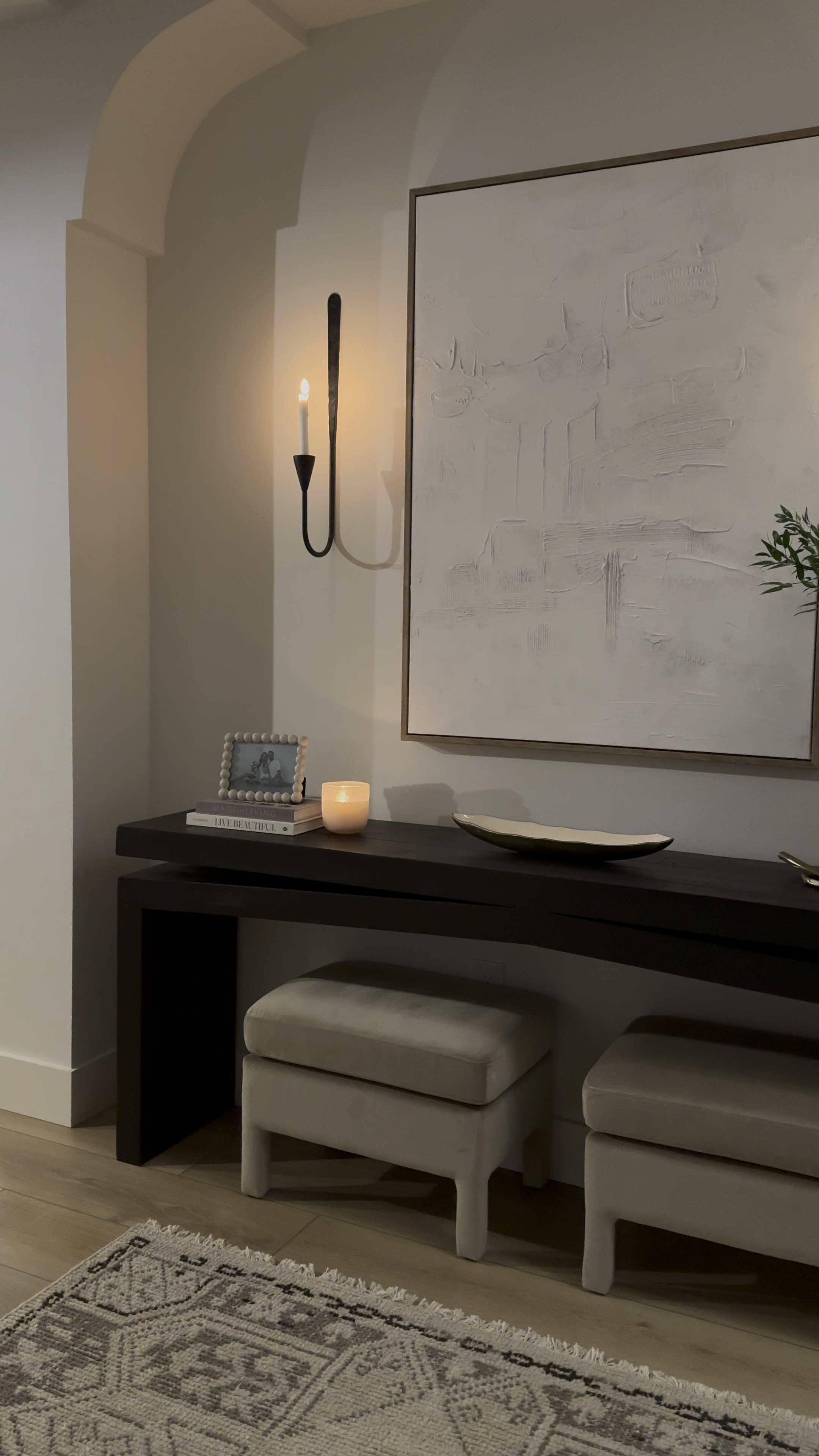 Entryway moment! 😌 art and vase were Homegoods finds, linked similar sized options.

Foyer table, Matthes console, entryway decor, modern organic, decor finds, modern home, neutral, Target, Wayfair, decor, home finds, Amazon, moody space, looks for less

#LTKHome #LTKxWayfair #LTKVideo