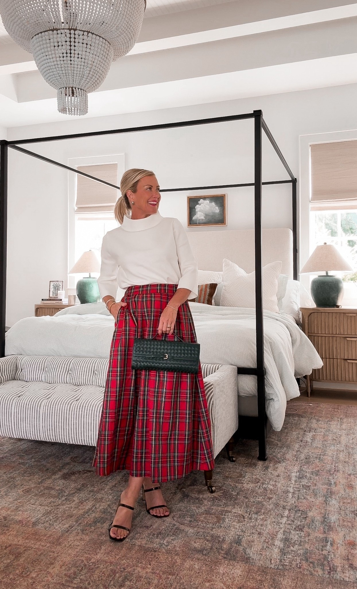 Skirt: XS 
Top: XS

#LTKStyleTip #LTKSeasonal #LTKOver40