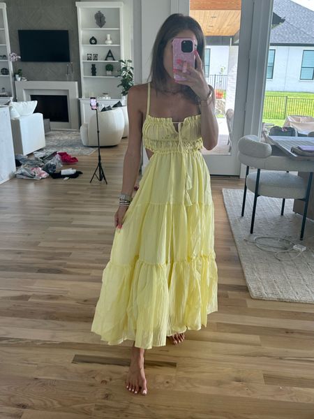 Amazon yellow maxi dress vacation outfit, summer outfit, amazons dresses 

#LTKFindsUnder100 #LTKSeasonal #LTKFindsUnder50