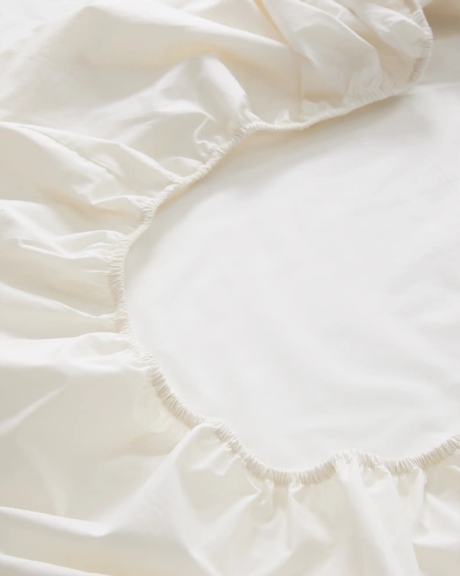 Classic Organic Percale Fitted Sheet Set | Quince