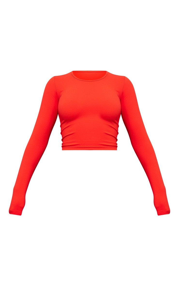 Cherry Red Snatched Sculpt Long Sleeve Crop Top | PrettyLittleThing US