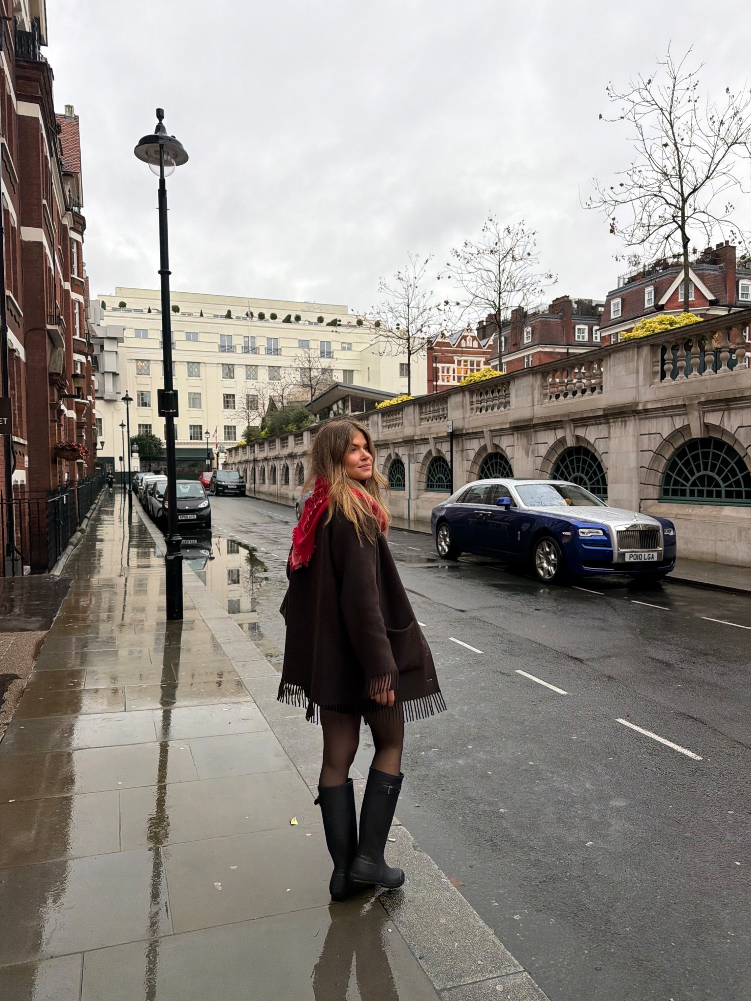 Rainy day in London 

#LTKootd