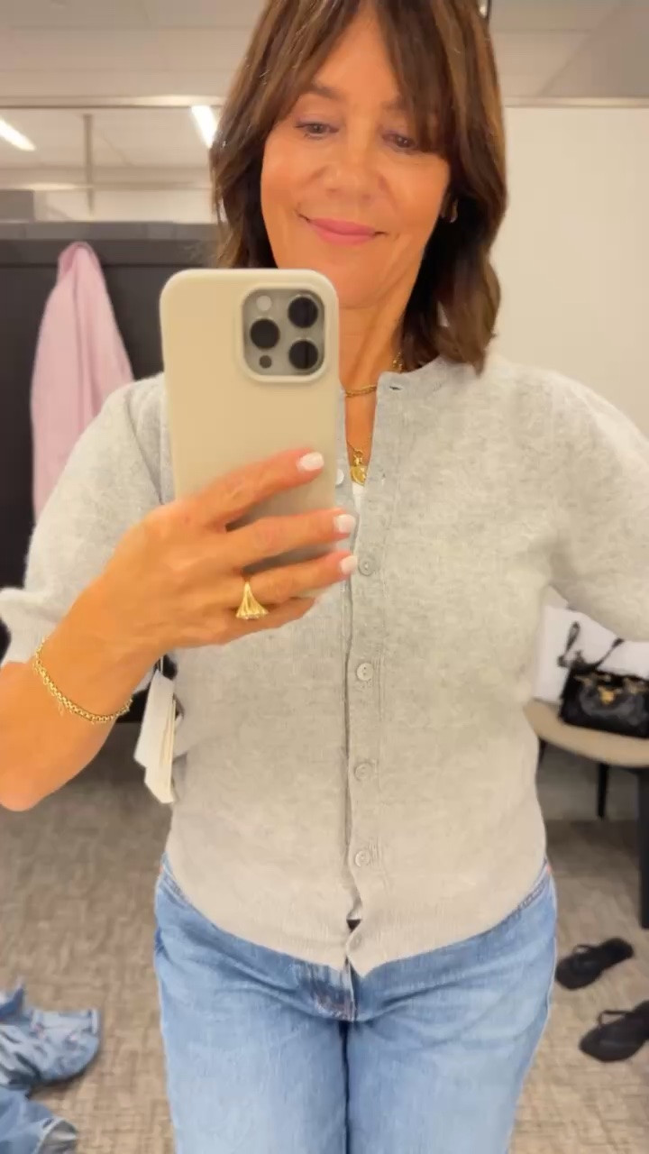 Year after year, Nordstrom cashmere sweaters sell out. I mean who doesn’t love a beautiful, high quality sweater on sale? Don’t wait, these will be gone in a heartbeat!

#LTKOver40 #LTKSaleAlert

 #anniversarysale #nsale #nordstrom