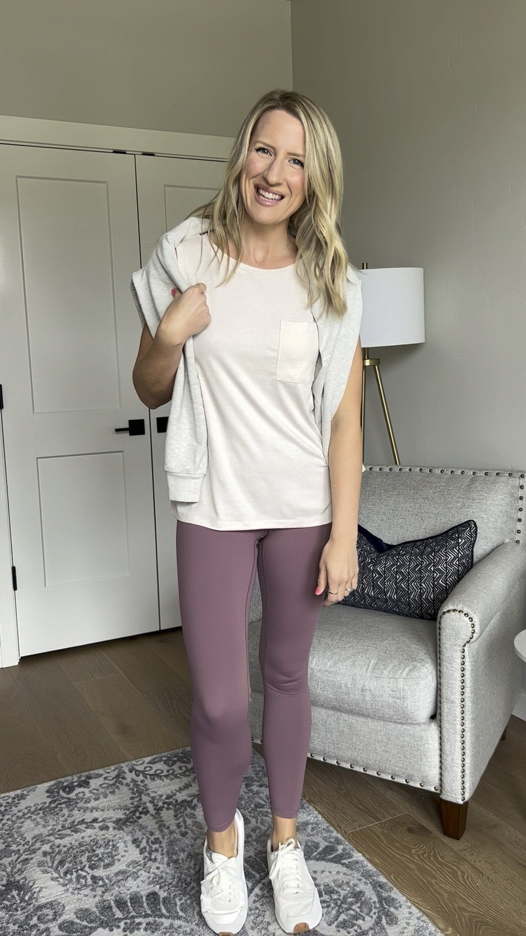 This sleeveless tank with pocket is the ultimate #amazonfind . It’s perfect for everyday or athleisure and today I’m wearing it with high waisted leggings and a pullover half zip sweater. #tabktop #airportstyle #airportoutfit #athleisure

#LTKtravel #LTKfit #LTKunder100