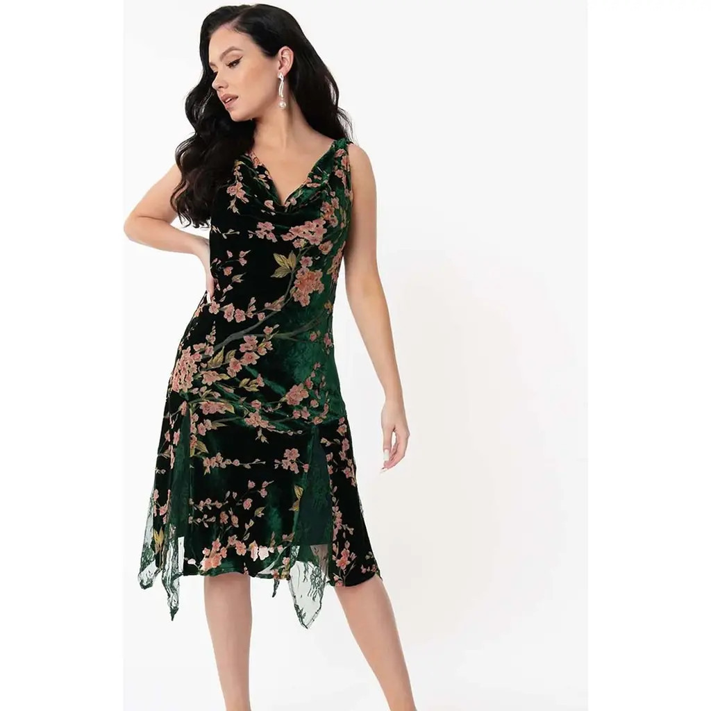Unique Vintage 1920s Hemingway Flapper Dress in Emerald Velvet at Nordstrom, Size Large | Nordstrom