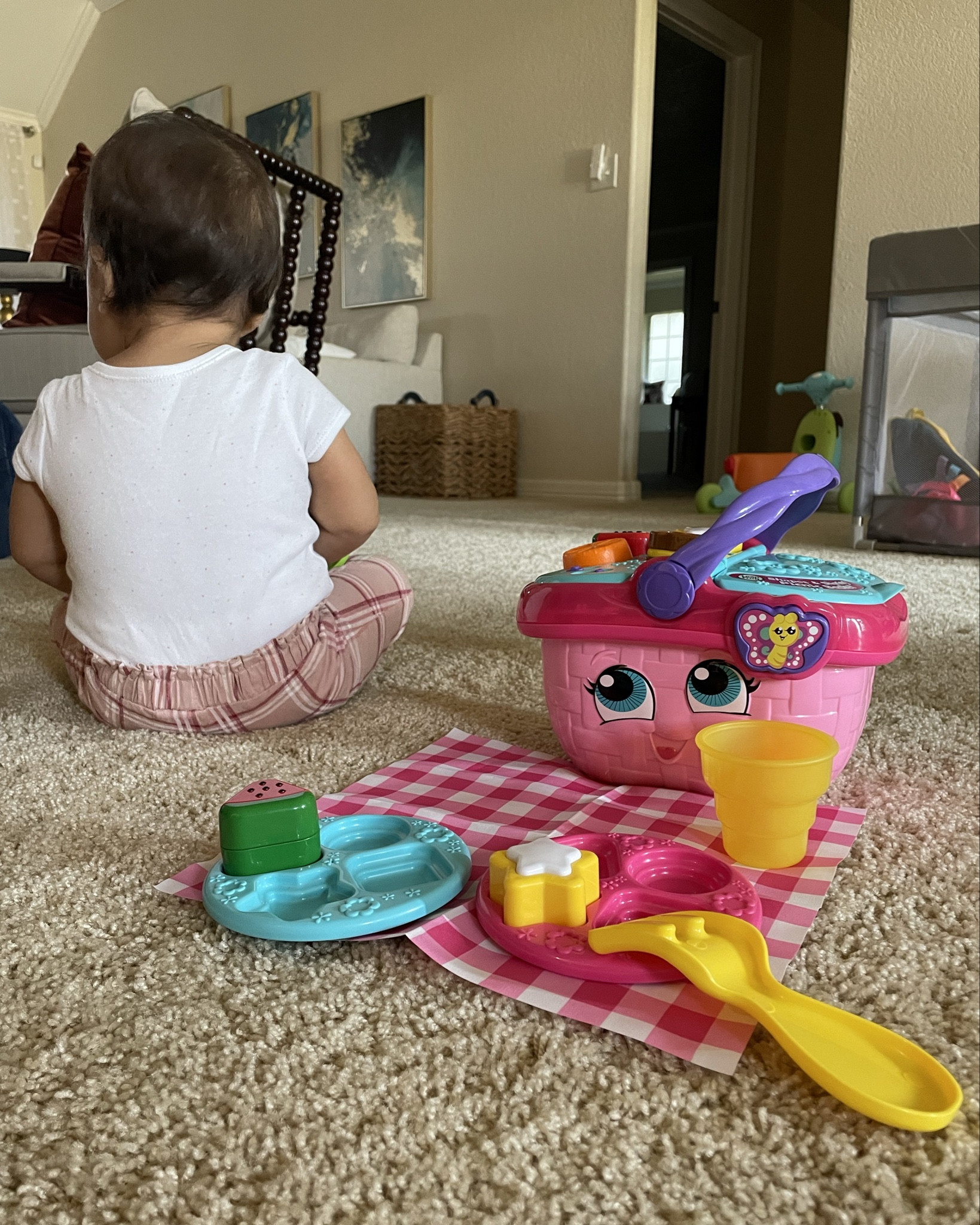 The leapfrog shapes & sharing picnic basket is by far one of the cutest gifts my daughter received this year ✨

#LTKBaby #LTKKids #LTKGiftGuide