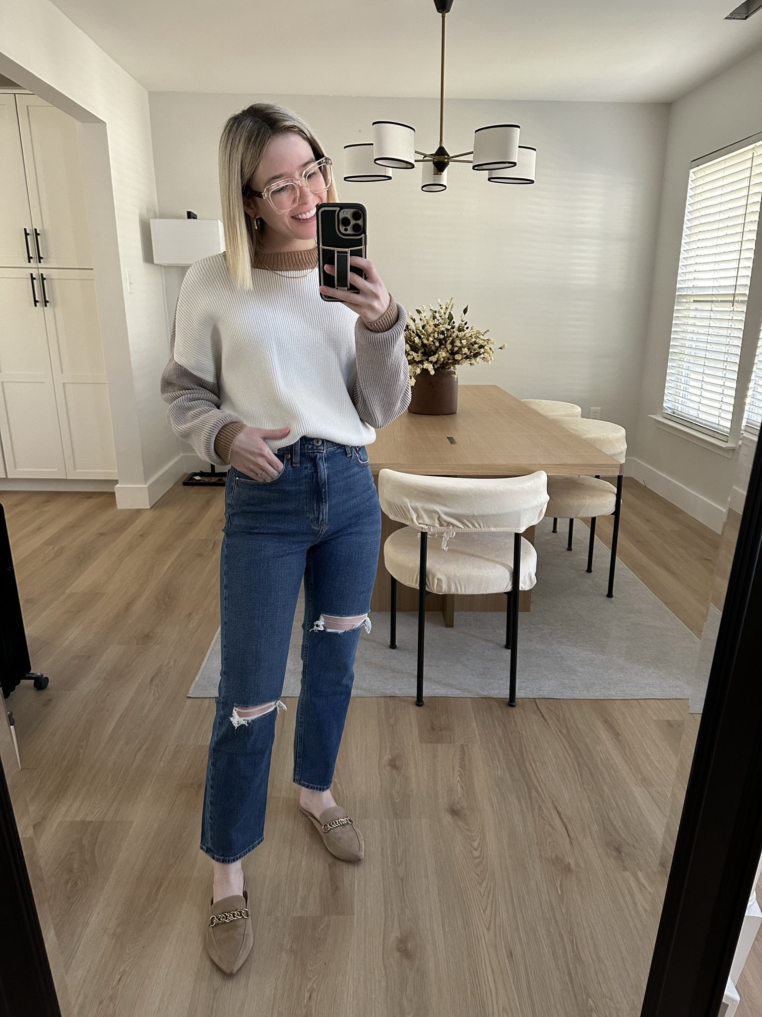 Abercrombie color block sweater 

Abercrombie Ultra High Rise Ankle Straight Jean 26r - I’m normally a 25 and sized up 1 size and they fit perfectly 

Steve Madden pointed toe chain mules tts

#LTKMostLoved #LTKfindsunder100 #LTKsalealert