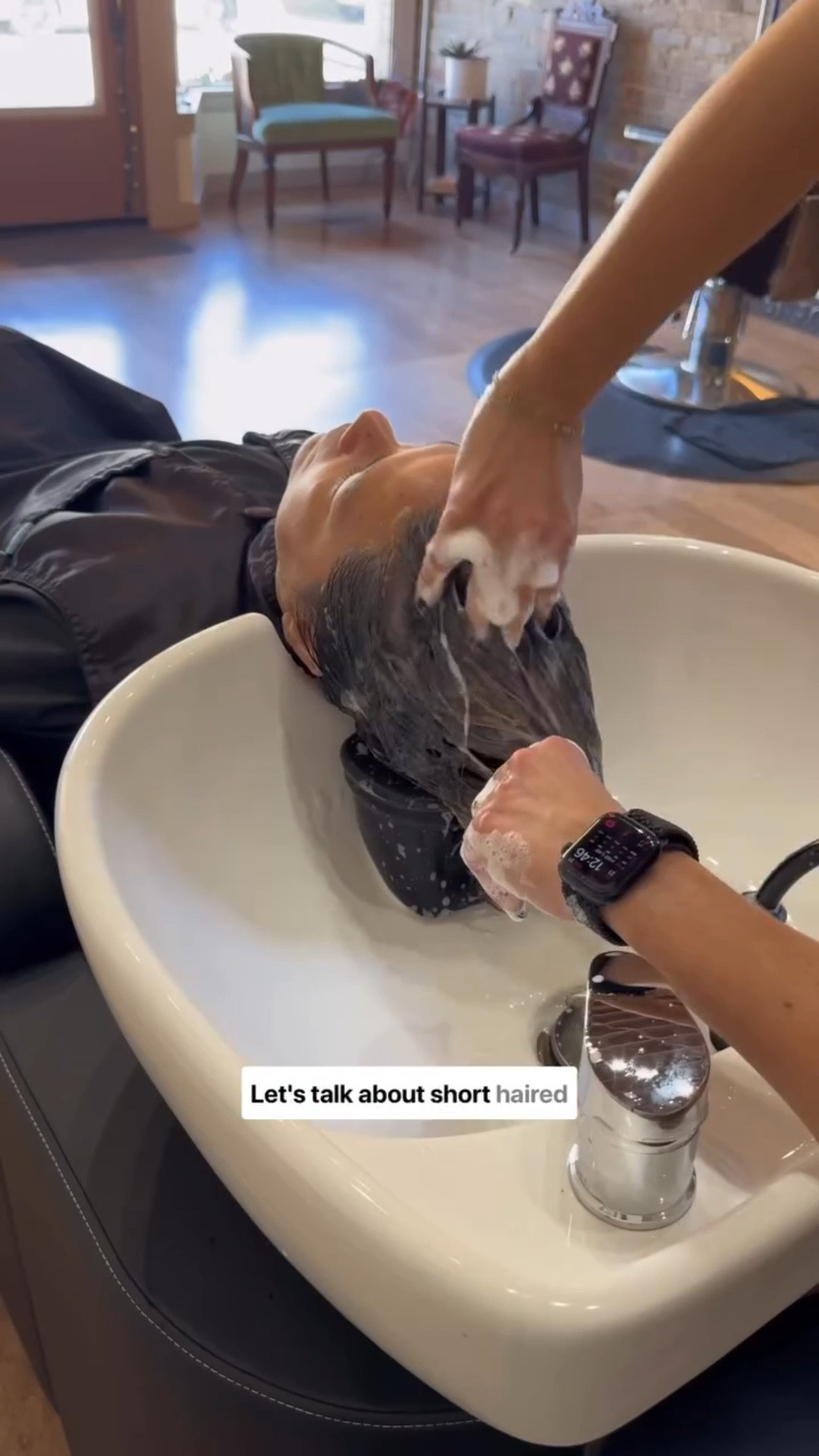 PSA: A regular haircut will NOT do the same thing as a curly hair cut!!

This client came in with a perfectly good hair cut. But the thing is, it did absolutely nothing for her hair shape or curls but weigh them down. 

This is why it’s so important to see a stylist who is not only familiar with your hair type, but knows how to make it look its best and help you learn how to maintain it!

On a side note, I’m so jealous of the short curly hair people out here. If your hair has texture, please don’t shy away from wearing it short when that could be the key to easier maintenance!
.
.
.
#curlyhairtransformation
#haircutbeforeandafter
#curlyhair
#curlyhairproducts
#curlspecialist