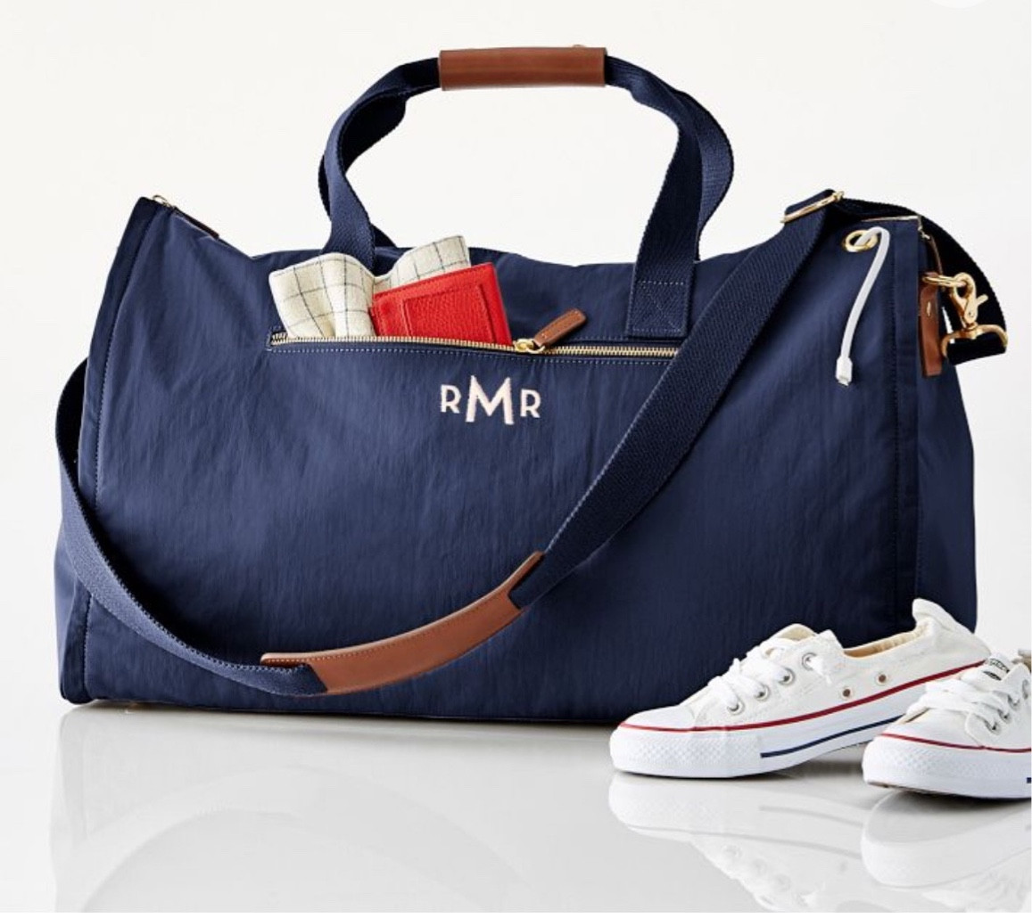 Garment bag! Such a great travel bag. 

#garmentbag #travel #commuter #markandgraham

#LTKTravel #LTKStyleTip #LTKFindsUnder100