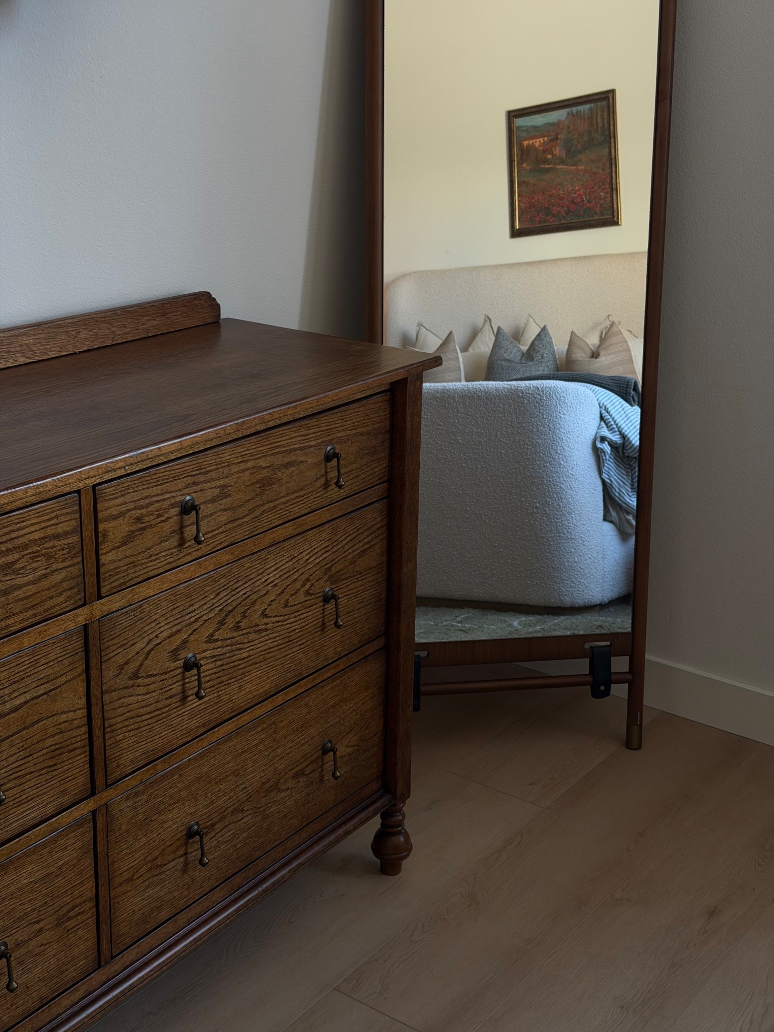 New dresser arrived!