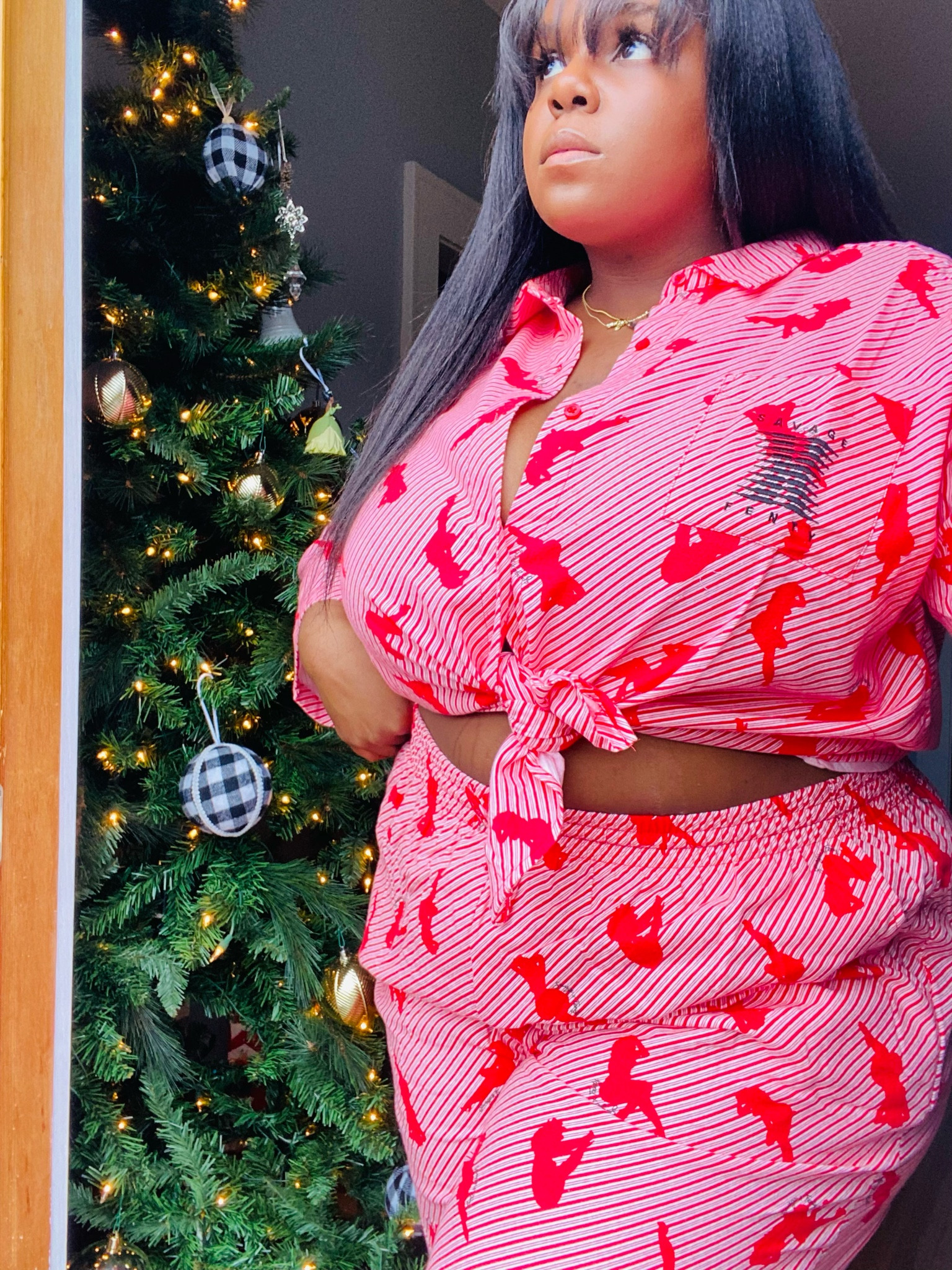 Unwrap confidence this holiday season with Savage X Fenty’s irresistibly sexy pajamas. Embrace comfort without compromising style. Because feeling sexy starts with what you wear. Savage X Fenty – redefine bedtime allure.



#LTKmidsize #LTKplussize #LTKstyletip