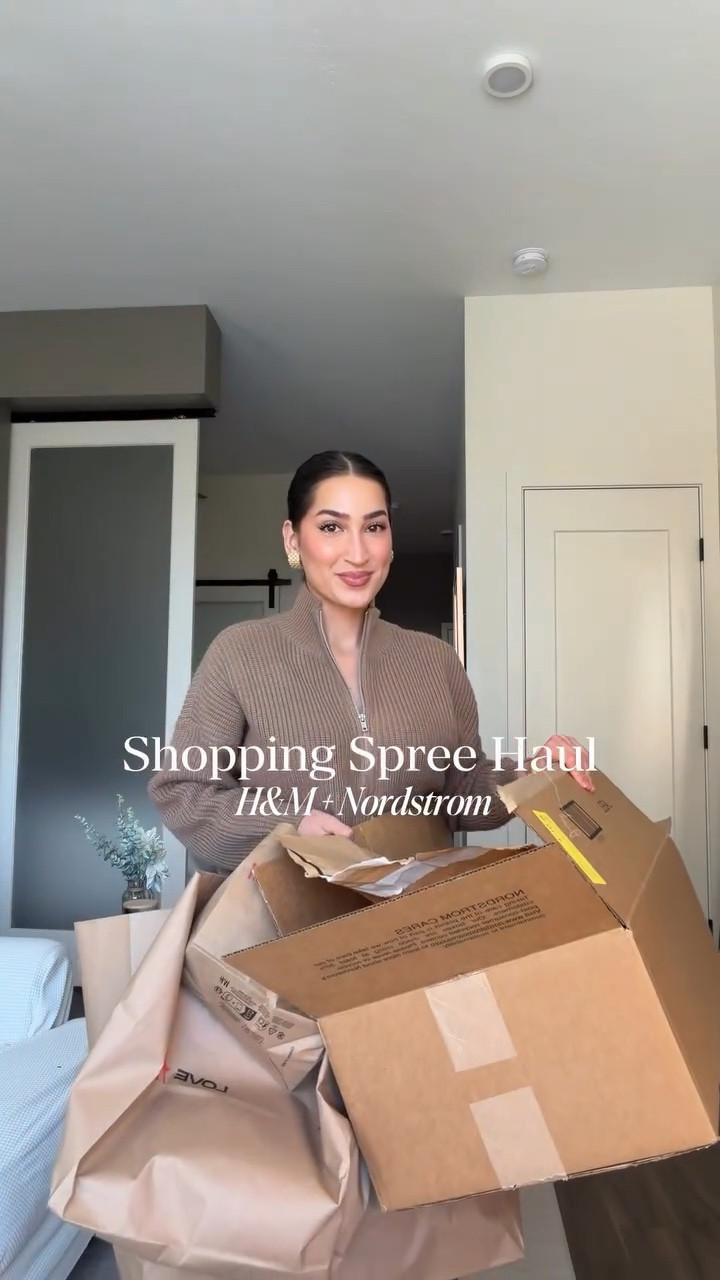 I’ve been in a shopping mood lately, taking full advantage of it! Let me know what you think of these pieces! 💕 #shoppinghaul #haul #tryonhaul #shopping #shoppingspree @nordstromrack @hm