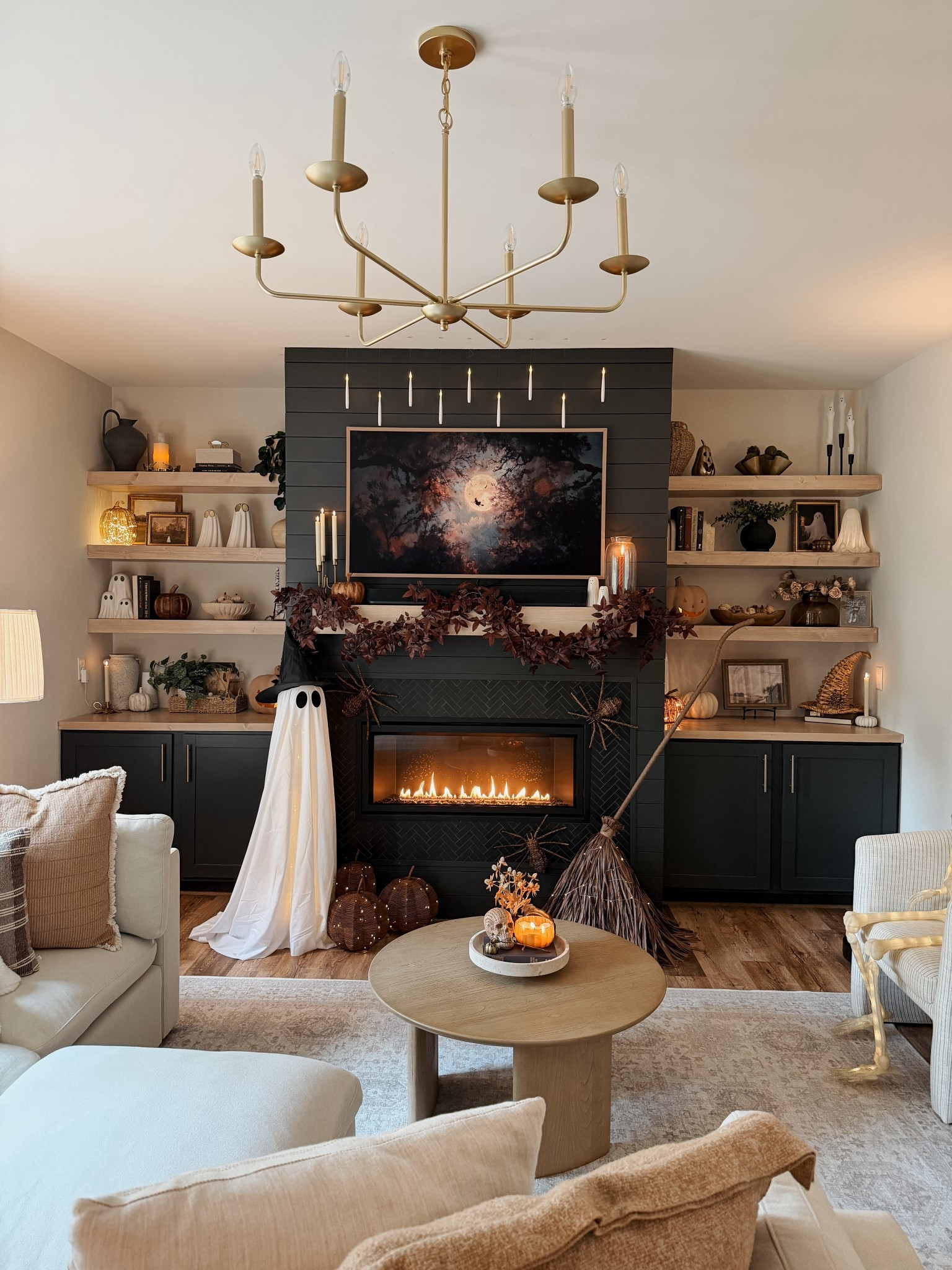 Spooky vibes in the living room 🖤

#LTKSeasonal #LTKU #LTKHalloween