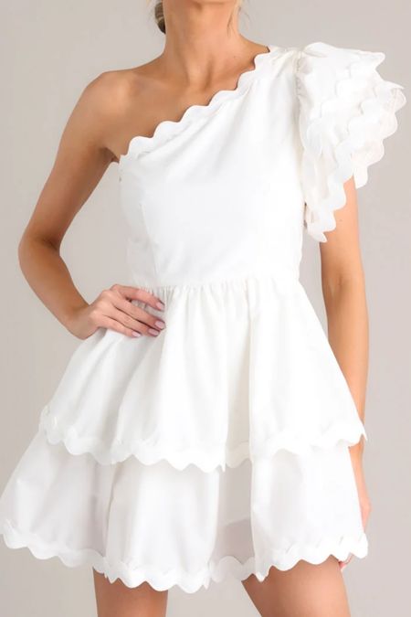 White scalloped dress! #springdresses