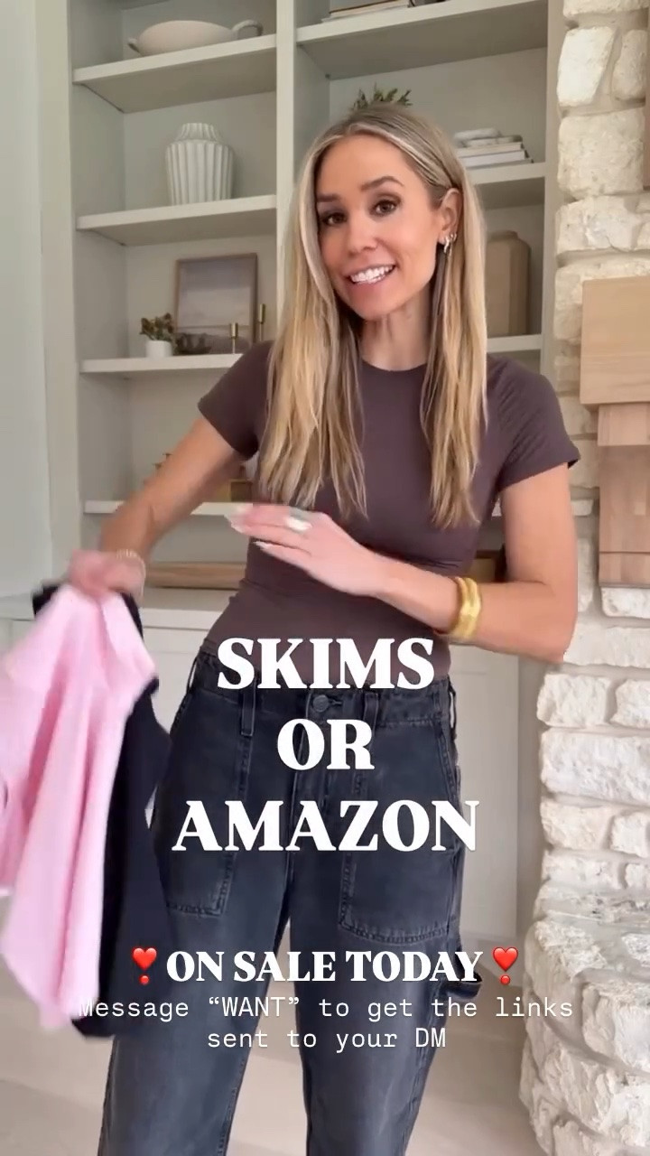 Skims look for less at Amazon❣️ON SALE TODAY❣️

These run tts. I’m wearing my tts (small)

120 ish lbs // 5’5”

#LTKootd #LTKdayinmylife #LTKSaleAlert
