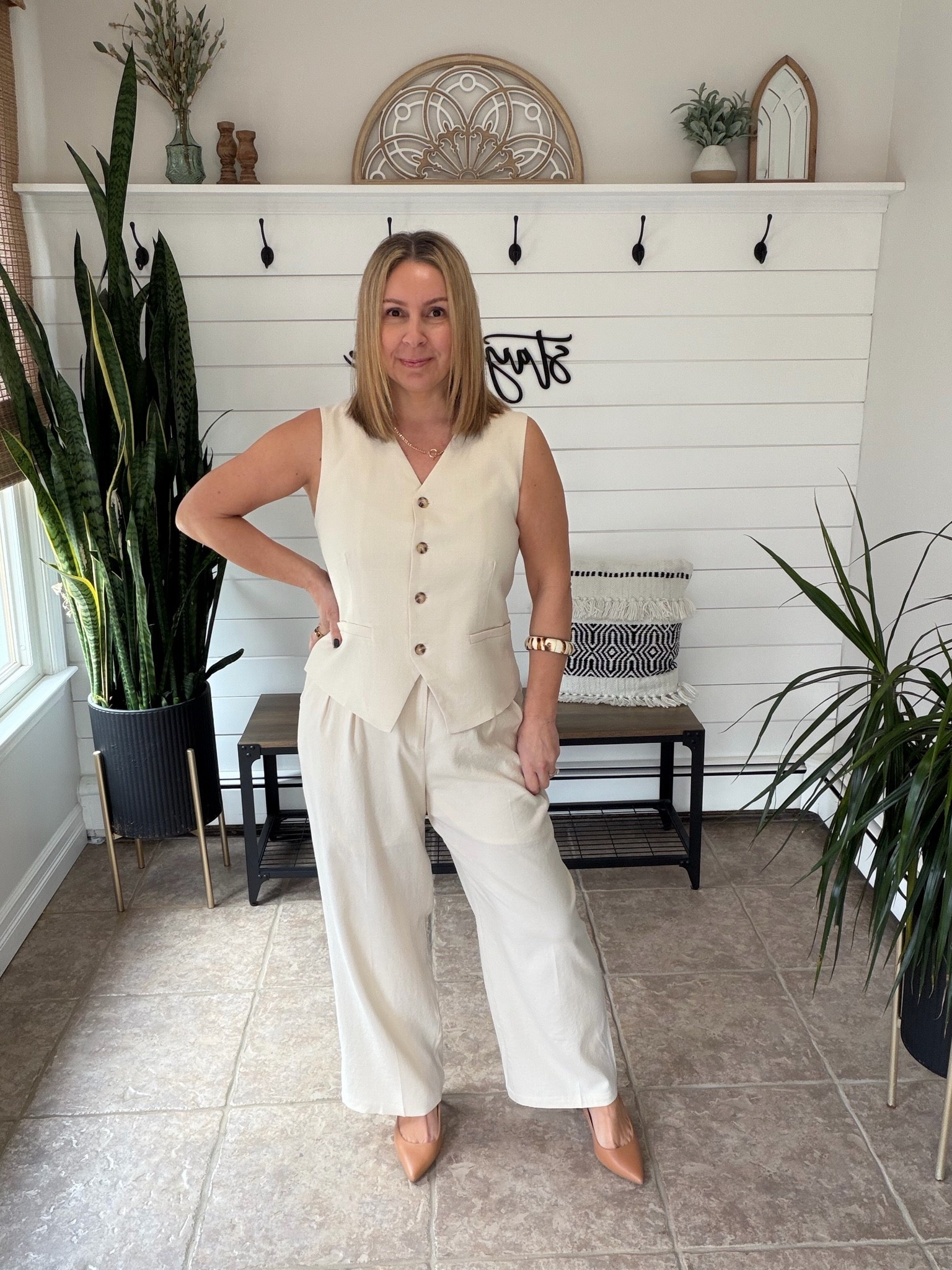 Business casual workwear, teacher outfit I’m wearing a medium in this 2 pc set comes in multiple colors

#LTKOver40 #LTKWorkwear #LTKSaleAlert