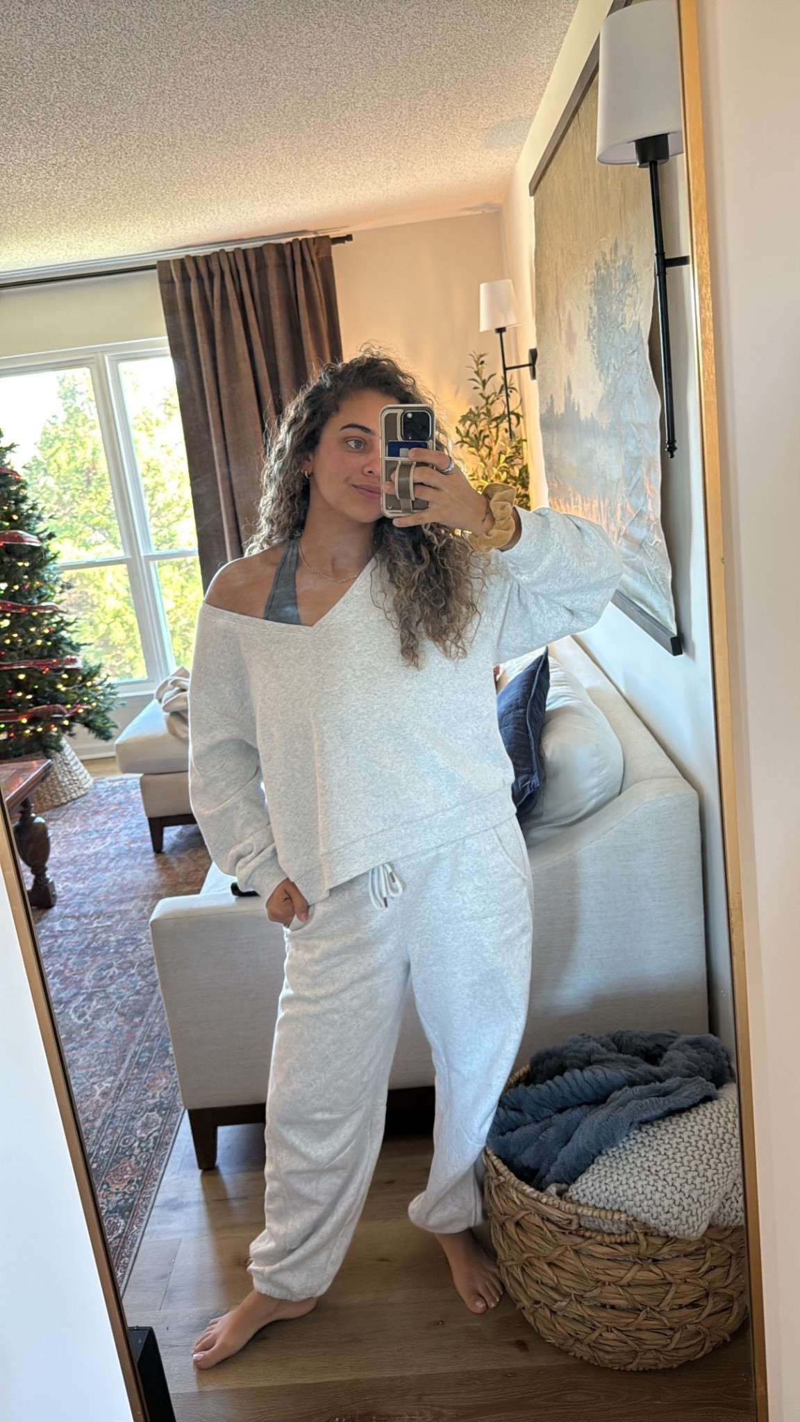 cozy thanksgiving outfit for allll the food I’m about to eat 🍽🦃🥧

#LTKmomlife #LTKHoliday #LTKGiftGuide