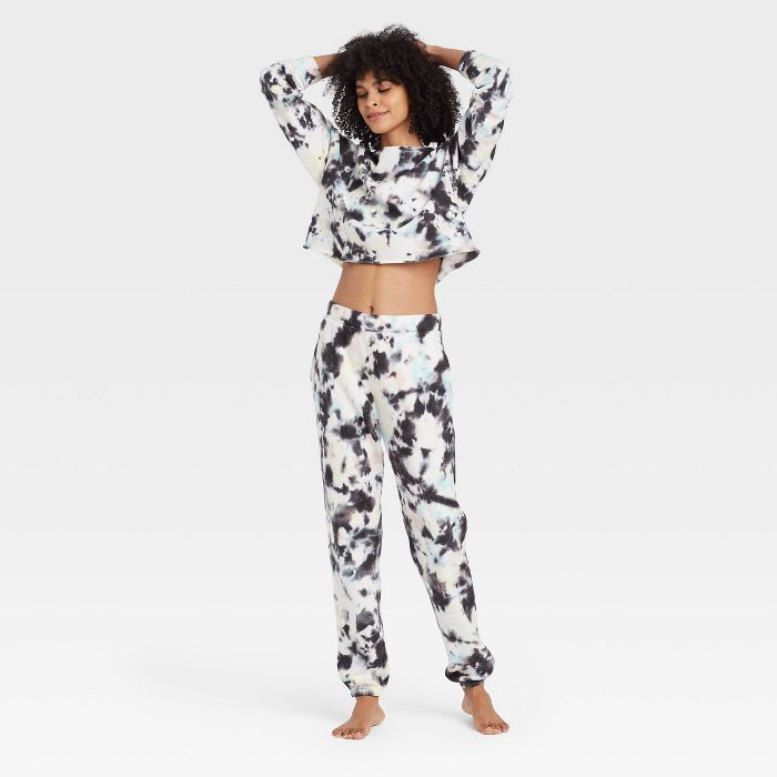 Target/Women/Women's Clothing/Pajamas & Loungewear/Pajama Tops‎Women's Tie-Dye Fleece Lounge Sw... | Target