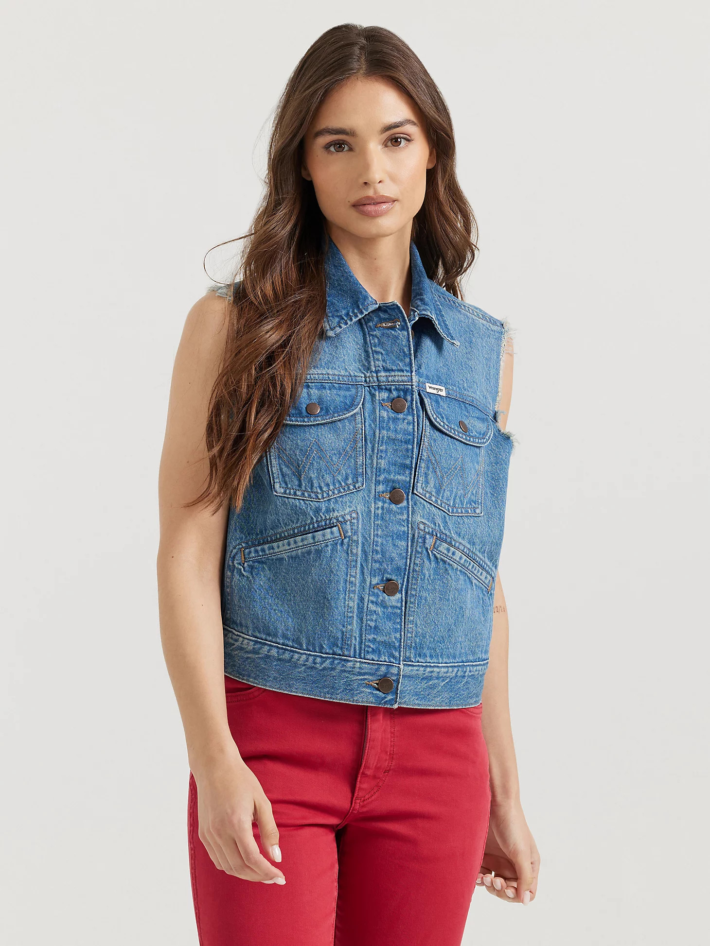 Women's Shrunken Denim Vest in Leaving Town | Wrangler