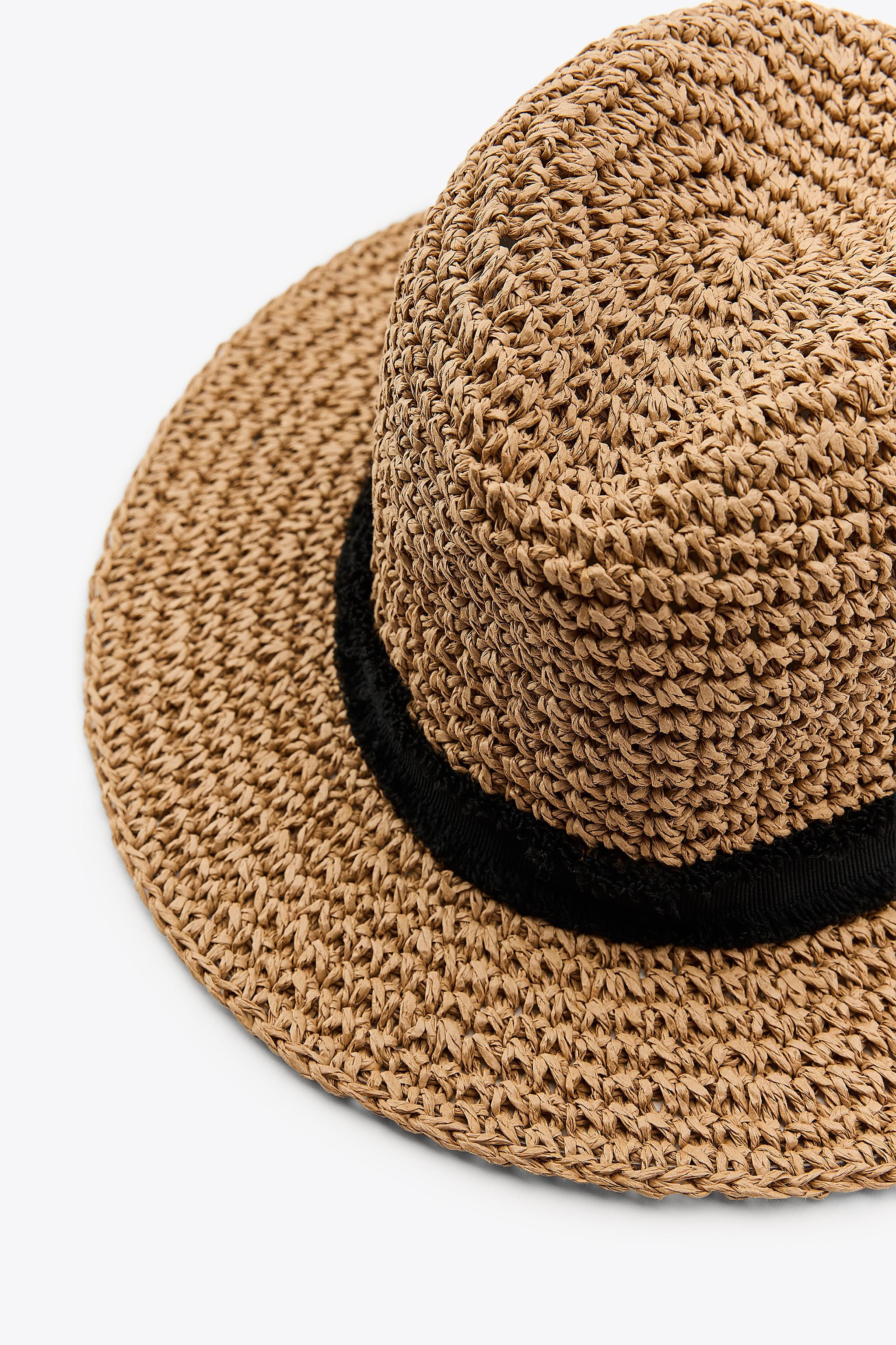 HAT WITH CONTRAST BAND | Zara US
