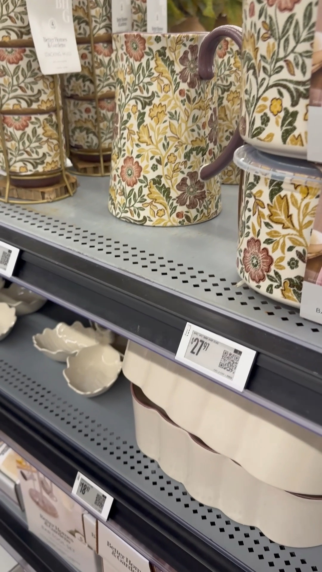 Beautiful floral print fall dinnerware and serving pieces, fall tabletop decor

#LTKHome #LTKdayinmylife #LTKSeasonal