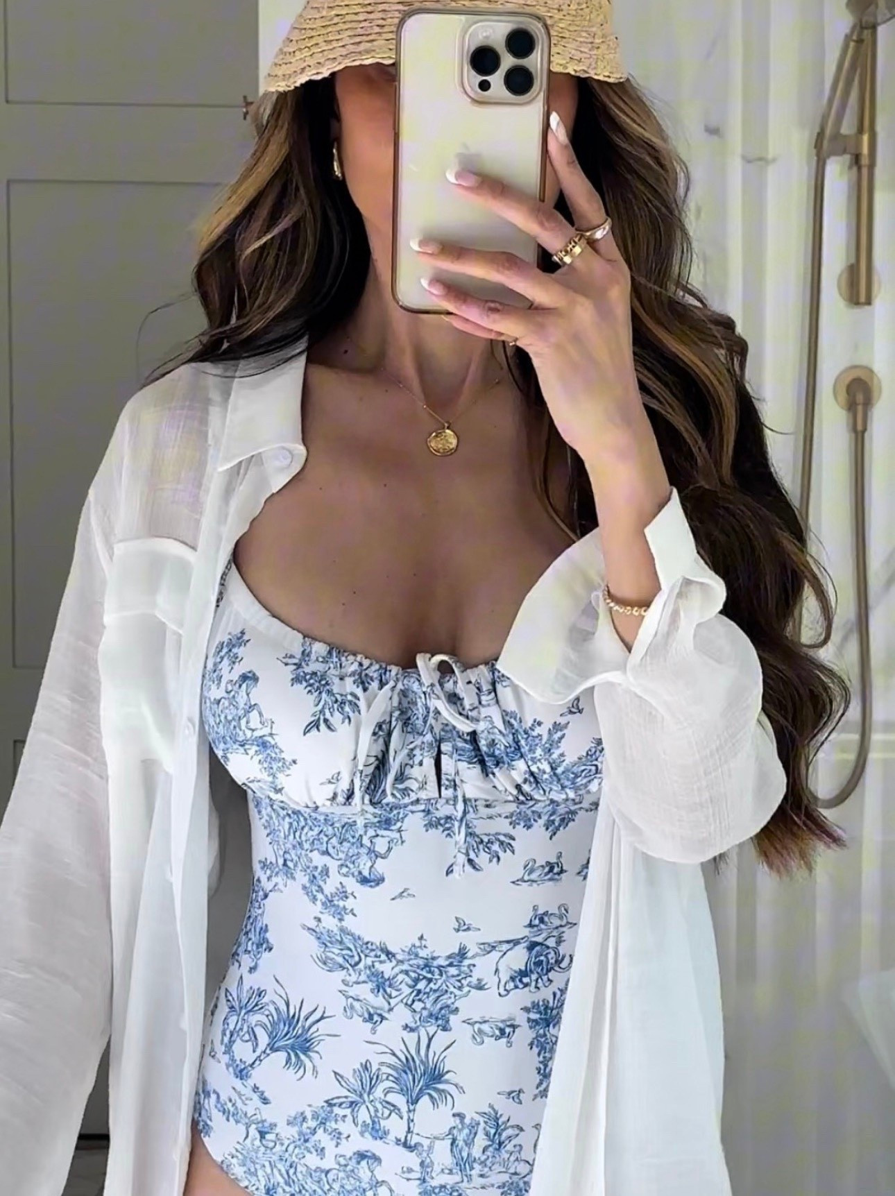 Scroll to shop! Follow for more finds! Xo! 🥰 

#LTKootd #LTKgrwm #LTKdayinmylife