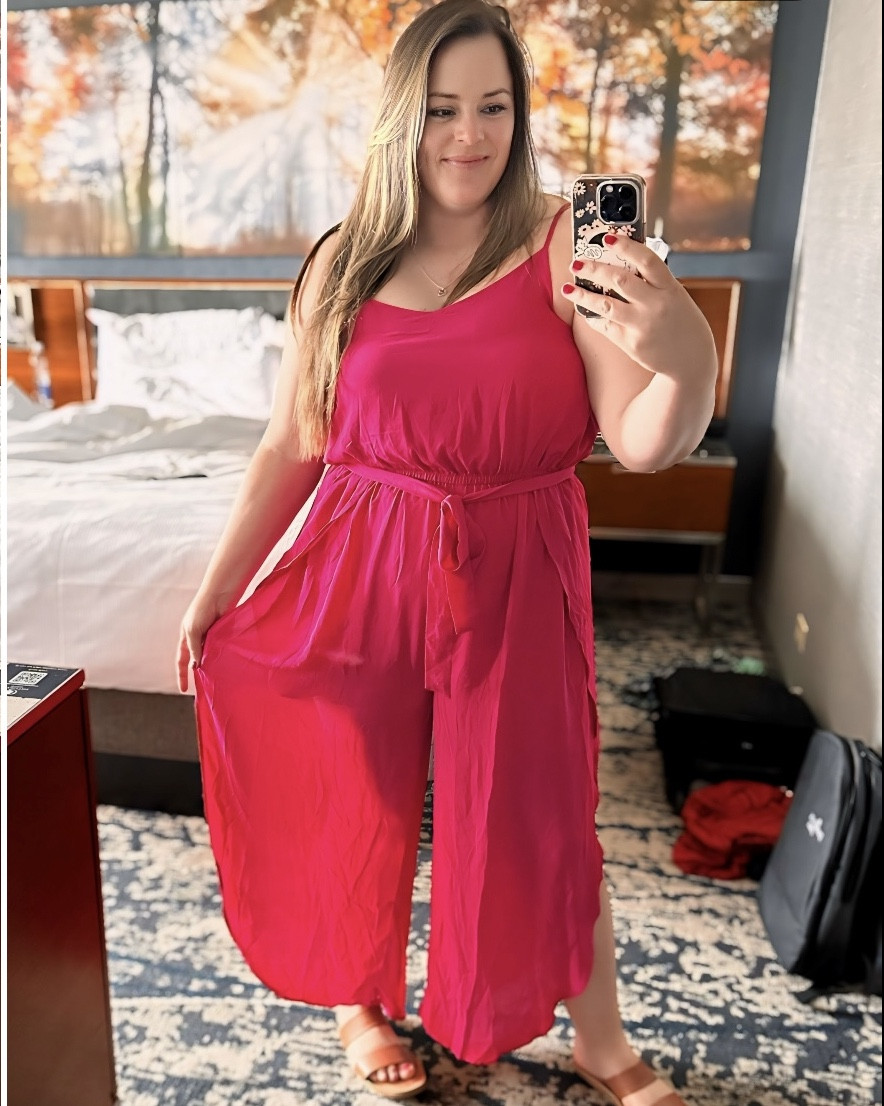 Romper that fits curvy girls!! I’ve had trouble finding rompers that would fit my curves and also be comfy! But this one is the answer! 

Curvy, romper, mid size, plus size, date night, fun outfit

#LTKFindsUnder50 #LTKPlusSize #LTKMidsize