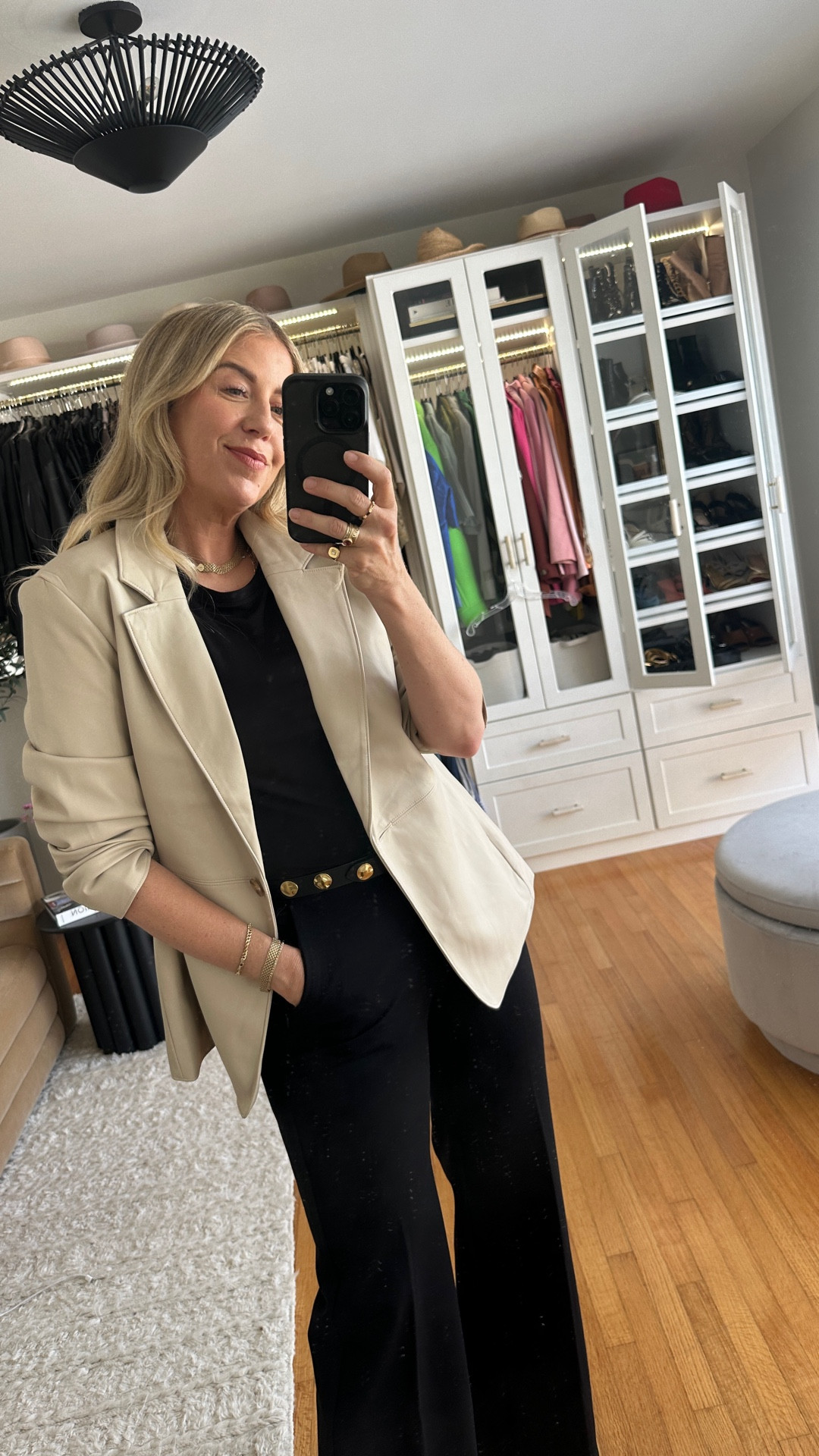 Sized up in the blazer for a boyfriend relaxed fit! 