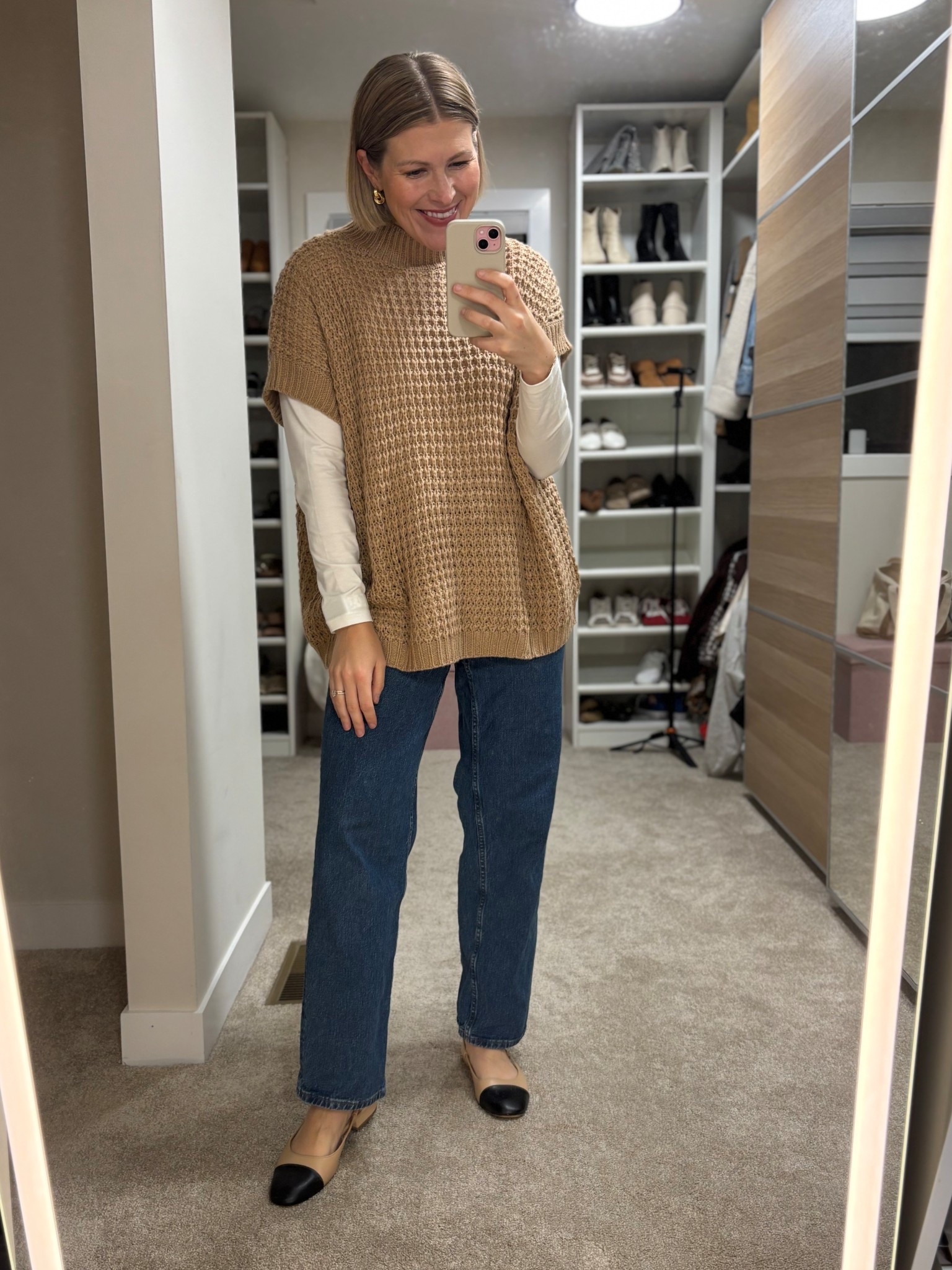Cozy & casual office outfit of the day- would make for a great casual thanksgiving option! 

Sweater- medium 
Jeans- size 7

#LTKSeasonal #LTKHoliday #LTKStyleTip