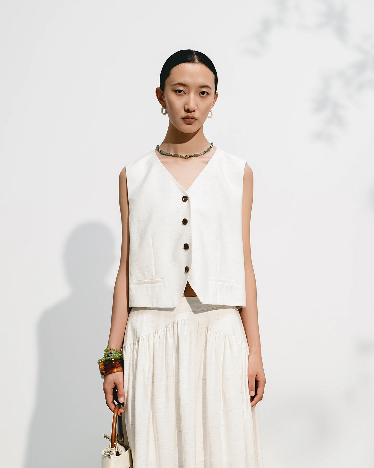 Linen-Blend Classic V-Neck Vest | SELFWHO