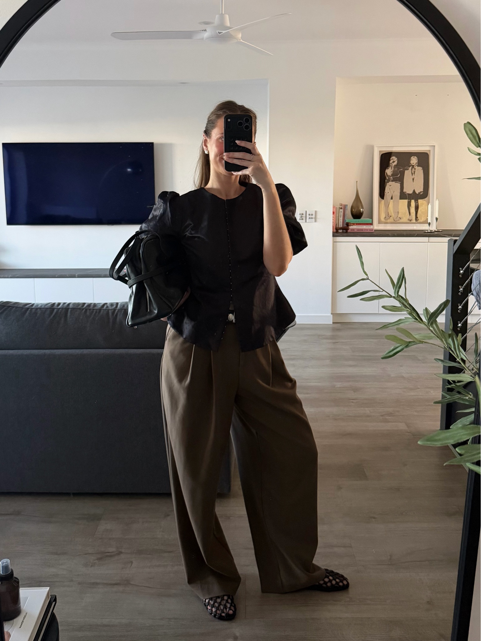 another office fit ⭐️💻 all linked!! an M in the top and 10 in the pants

#LTKaustralia #LTKstyletip #LTKworkwear