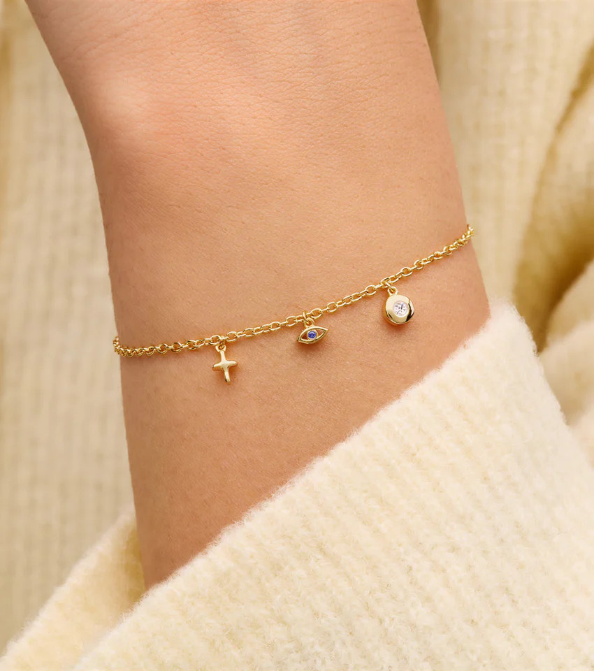 Made Mine Fine Charm Bracelet (Gold) | Abbott Lyon