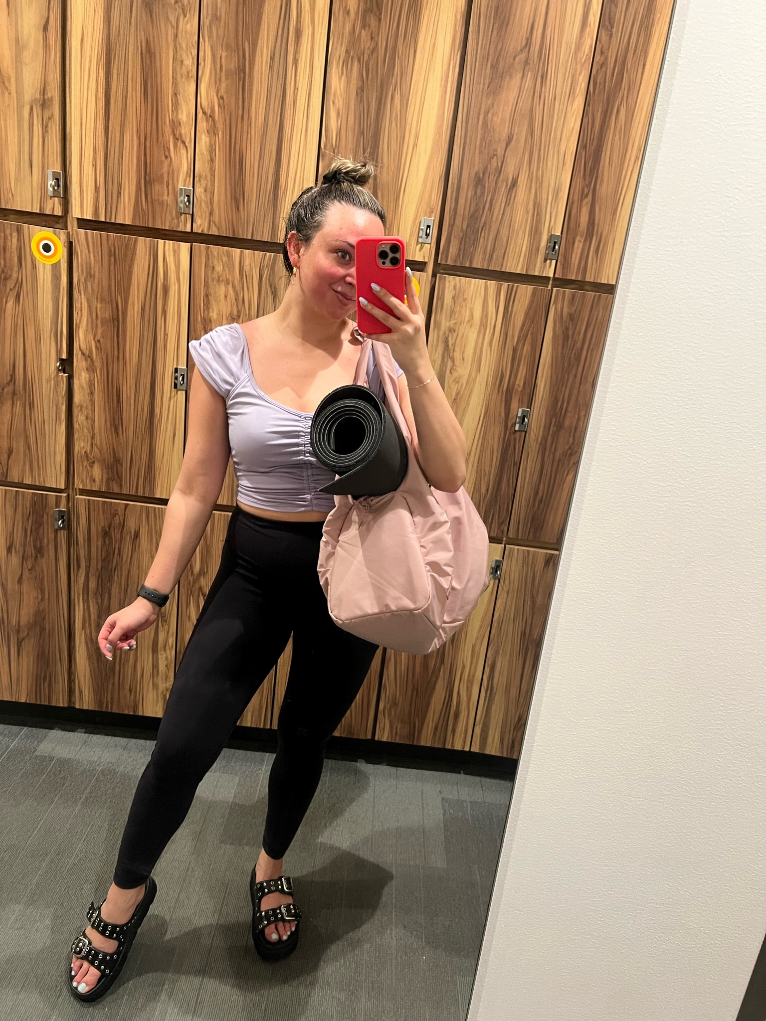 Free people workout top dupe wearing size small 

Gym bag: holds yoga mat!! 

#LTKActive
