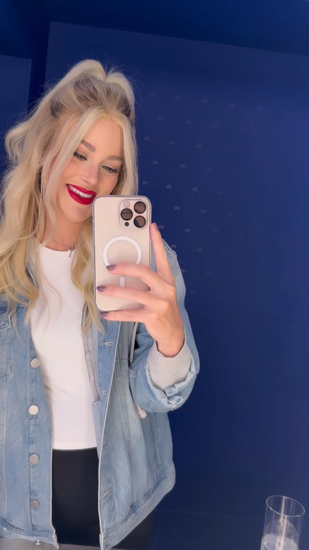 love a good holiday red lip 👄💄

#LTKBeauty #LTKFamily #LTKHoliday