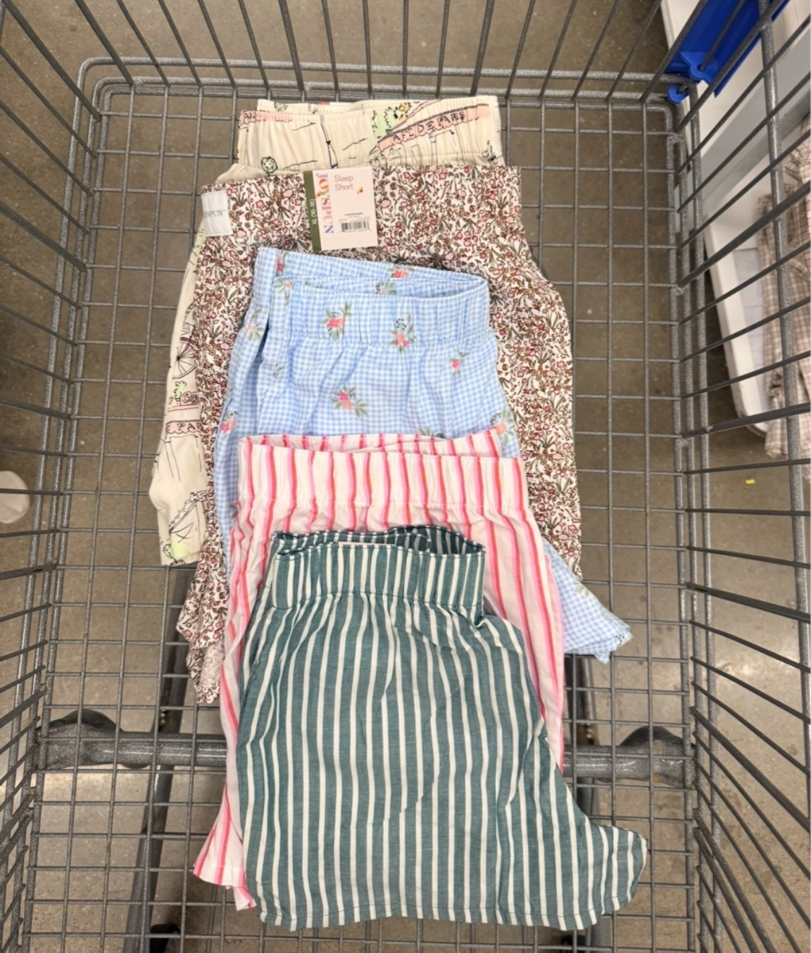 Adorable Walmart boxer shorts in allllll the cute prints 🤩





#walmart #walmartfashion #walmartstyle #walmartfinds #walmartarrivals #summer #summerfashion #summerstyle #summeroutfit #timeandtru #noboundaries #maddennyc #celebritypink #walmartoutfit #walmartoutfitidea #ootd #outfitidea #styling #summeroutfit #tanktop #top #casual #casualoutfit #outfitinspo #affordablefashion #lounge #loungewear #pajamas #pjs #casualoutfit #boxershorts

#LTKgrwm #LTKdayinmylife #LTKootd