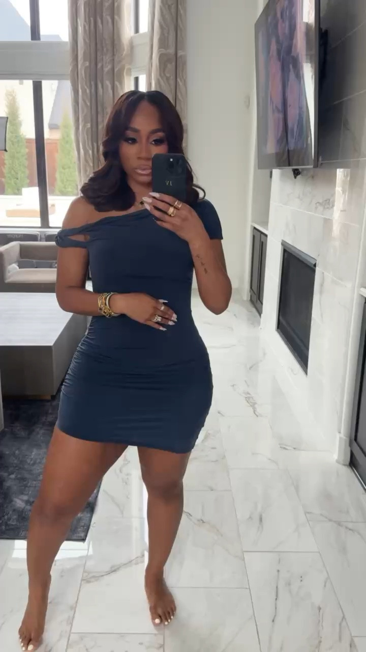 Asymmetrical mini dress with ruching! Pair with sling back heels or even sandals! Wearing M for reference!

#LTKStyleTip #LTKMidsize