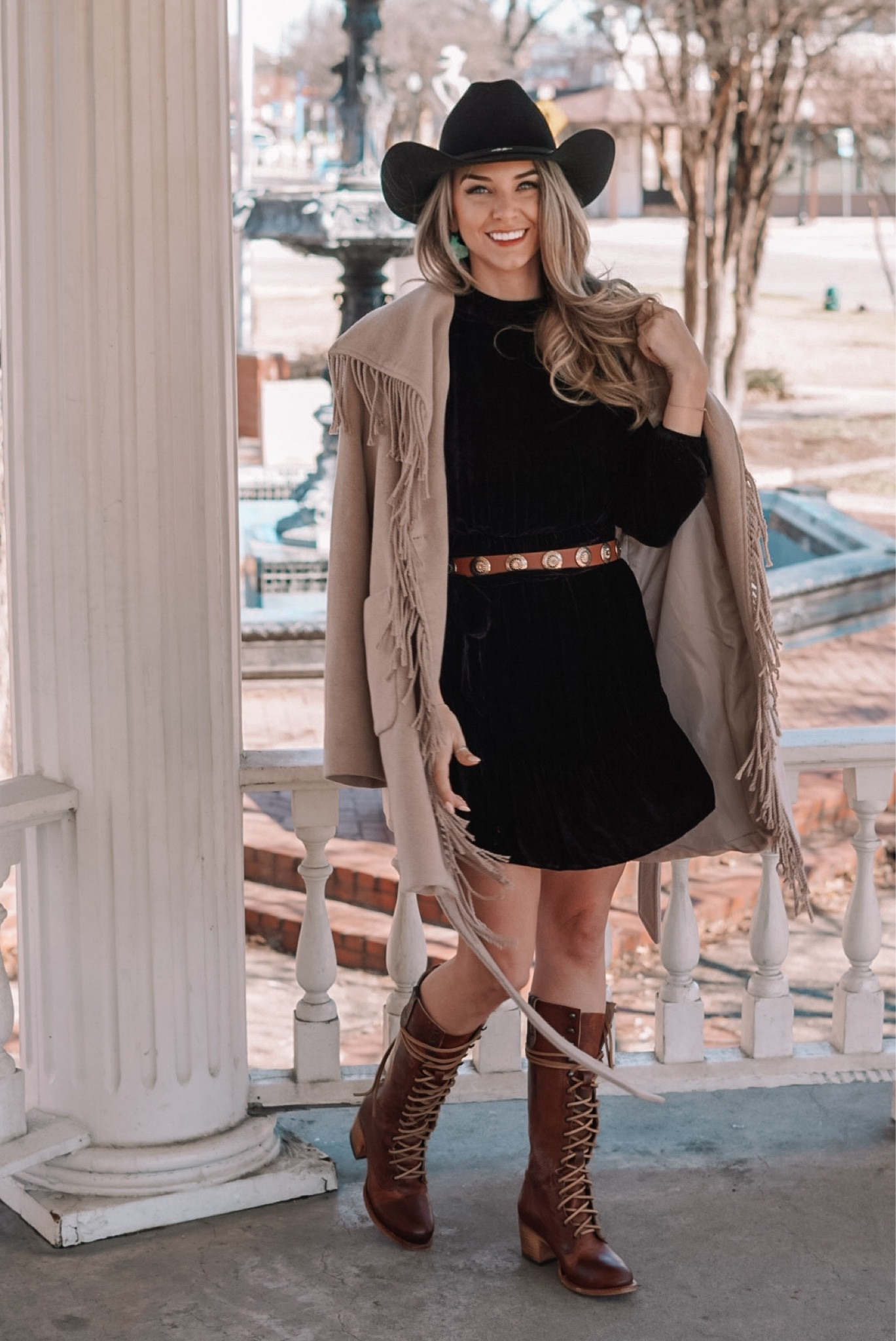 Rodeo outfit! Western style- cute option for the cold snap coming up!


#LTKstyletip #LTKSeasonal
