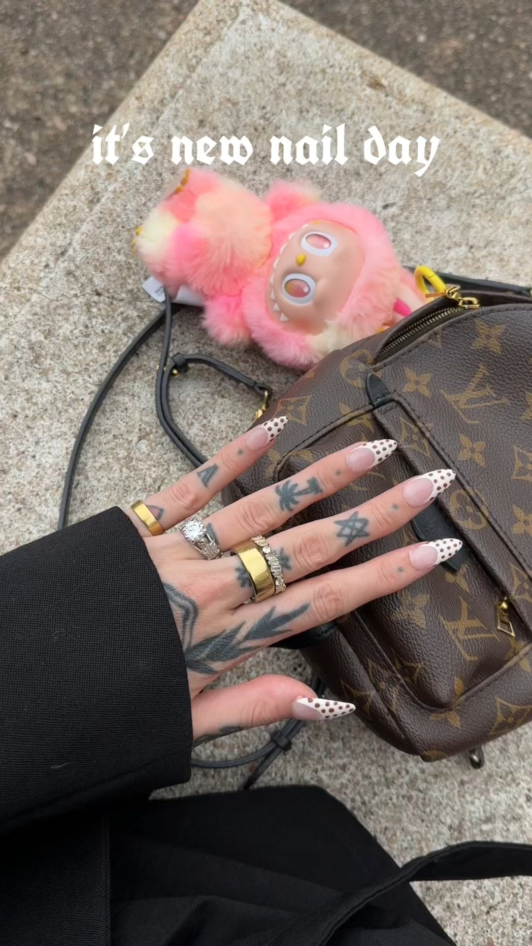 Its new nail day