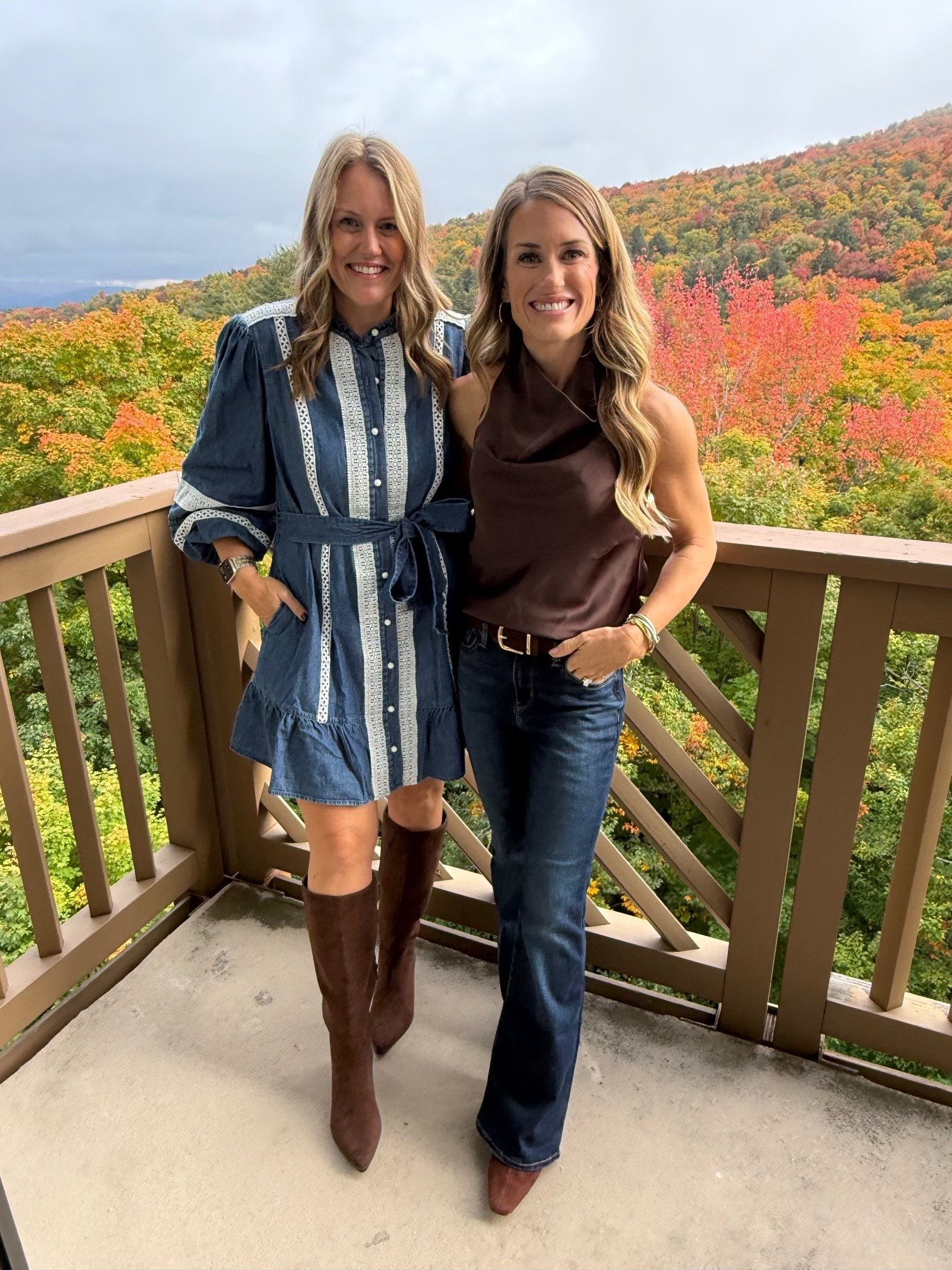 Stowe, VT is absolutely stunning — excited to be here for the week 🍂🤎🍁

Everything fits TTS.