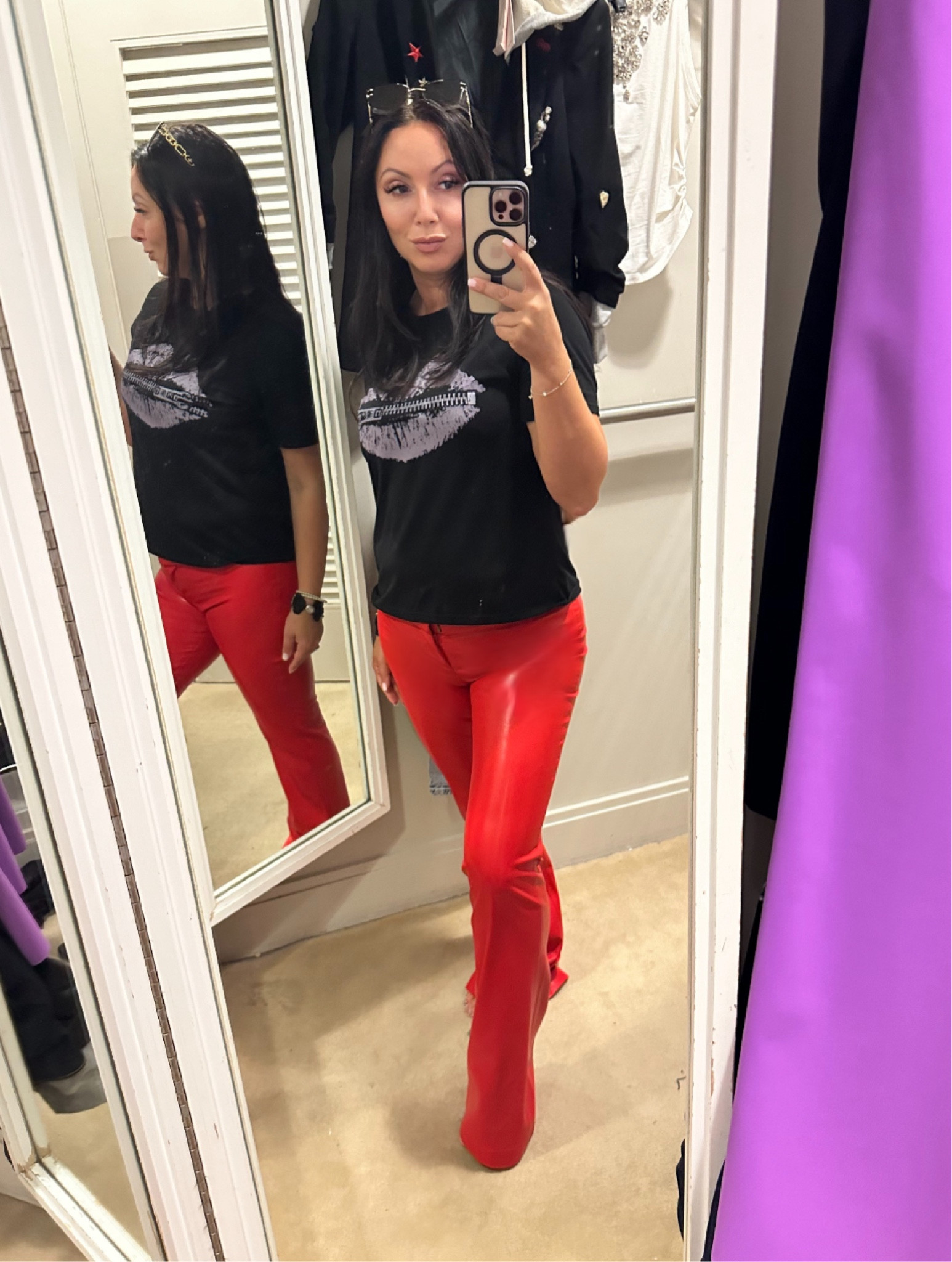 🔥❤️ I never thought I could rock red leather pants, but these are really flattering! Feeling fierce and fabulous in this bold look! Have you ever stepped out of your comfort zone with a style choice? Share your experiences below! 👇✨ #FashionConfidence #RedLeatherPants #BoldStyle

#LTKParties #LTKOver40 #LTKStyleTip