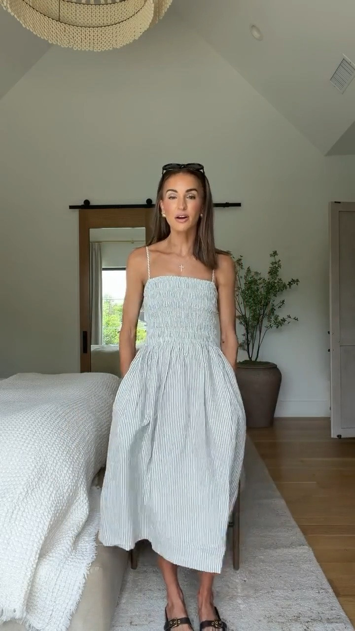 The perfect summer dress 25% off with code LONGWEEKEND 🤍