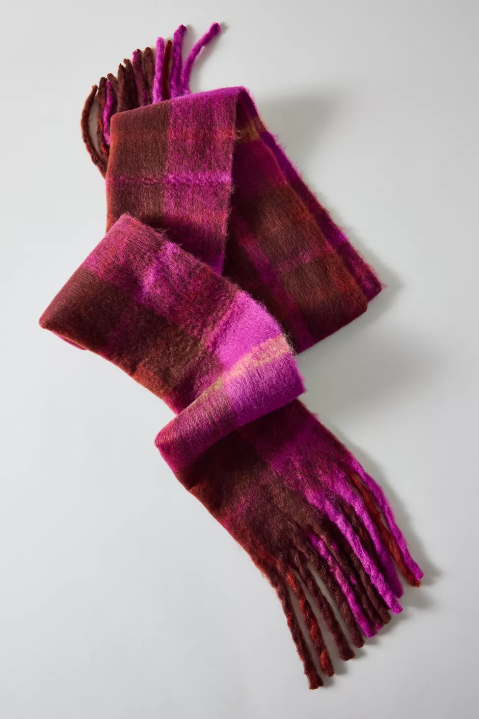 Woven Tartan Plaid Scarf | Urban Outfitters (US and RoW)
