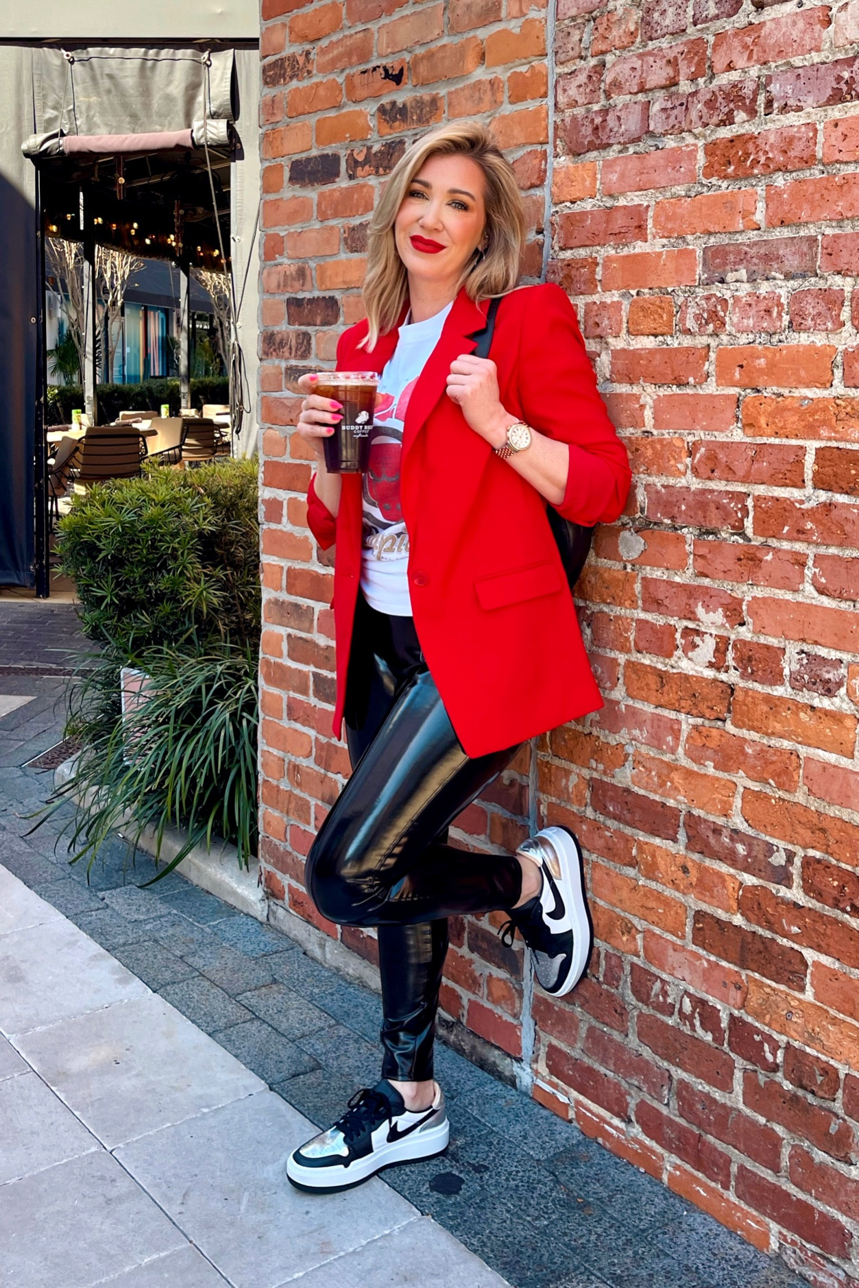 Medium in leggings
Medium in blazer
Medium in tee 

Lip is ‘comin in hot’ 💋